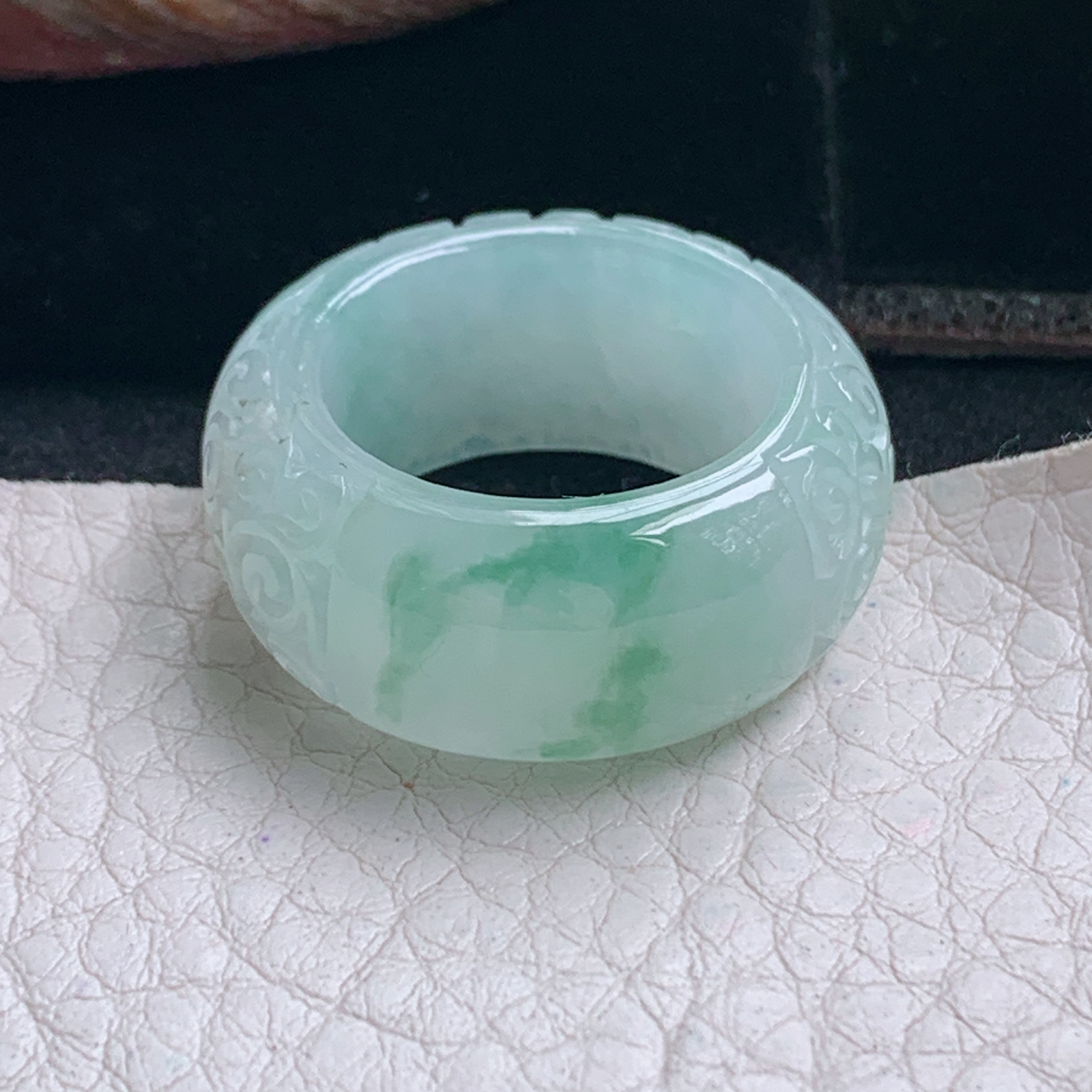 py实拍19.5*11.8*5缅甸翡翠冰飘花19.5mm内径指环 玉形指玉吊坠