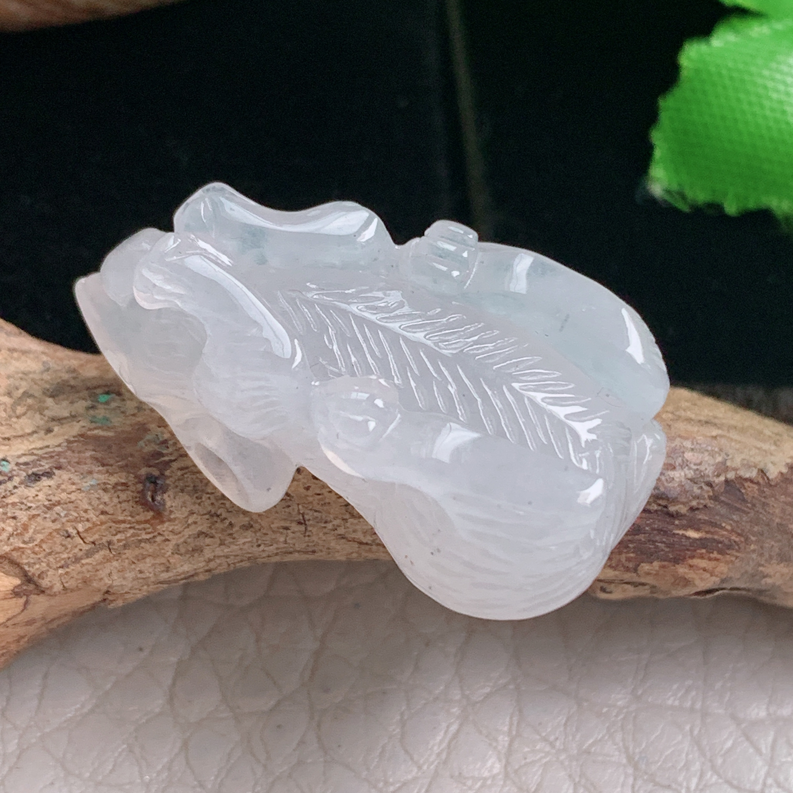 ajj实拍30*16.8*11缅甸翡翠冰纯立体招财鼠 生肖鼠玉吊坠 玉挂件