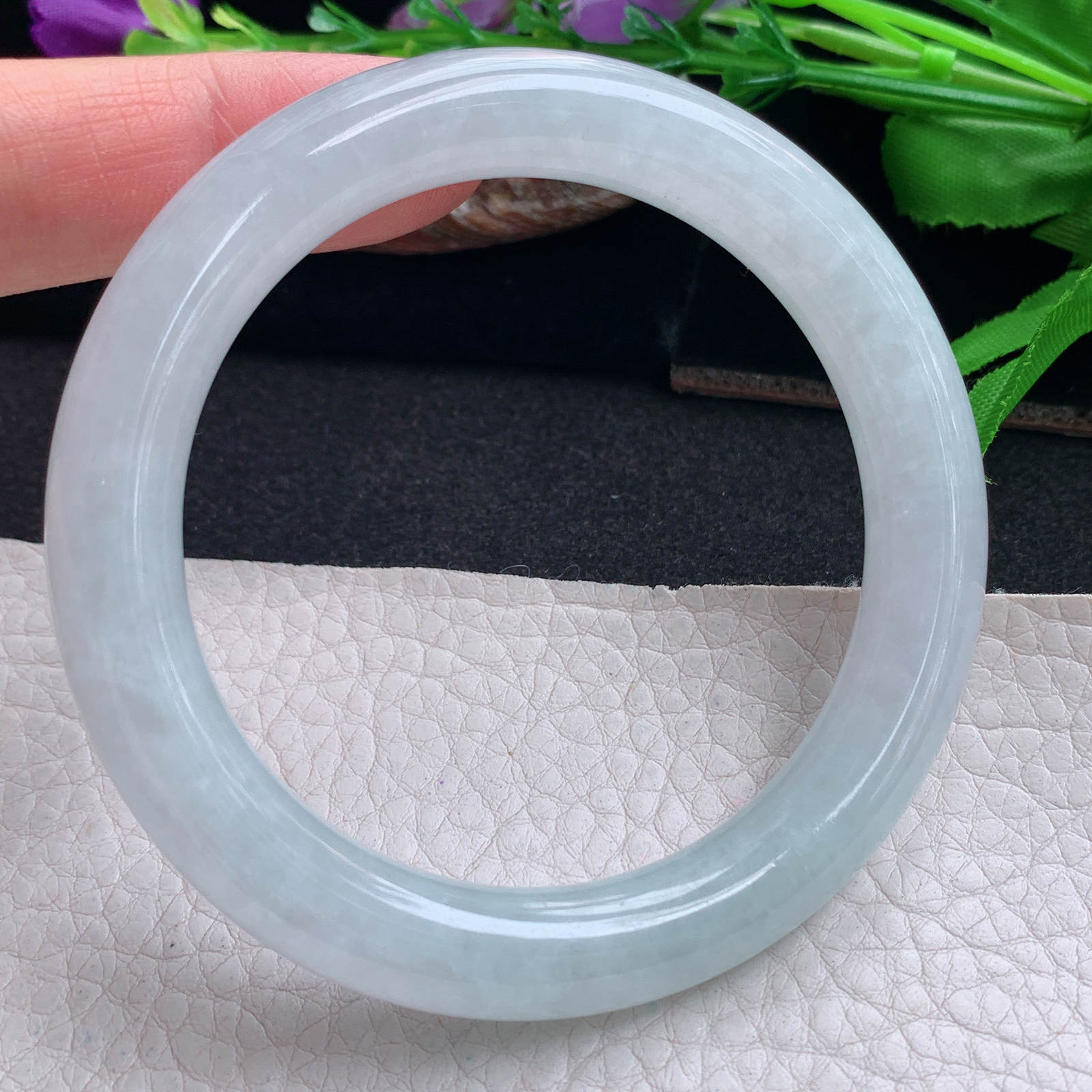 js实拍56*10*9.8美人镯 天然缅甸翡翠手镯纯美胶感正圈玉镯子 叮当镯