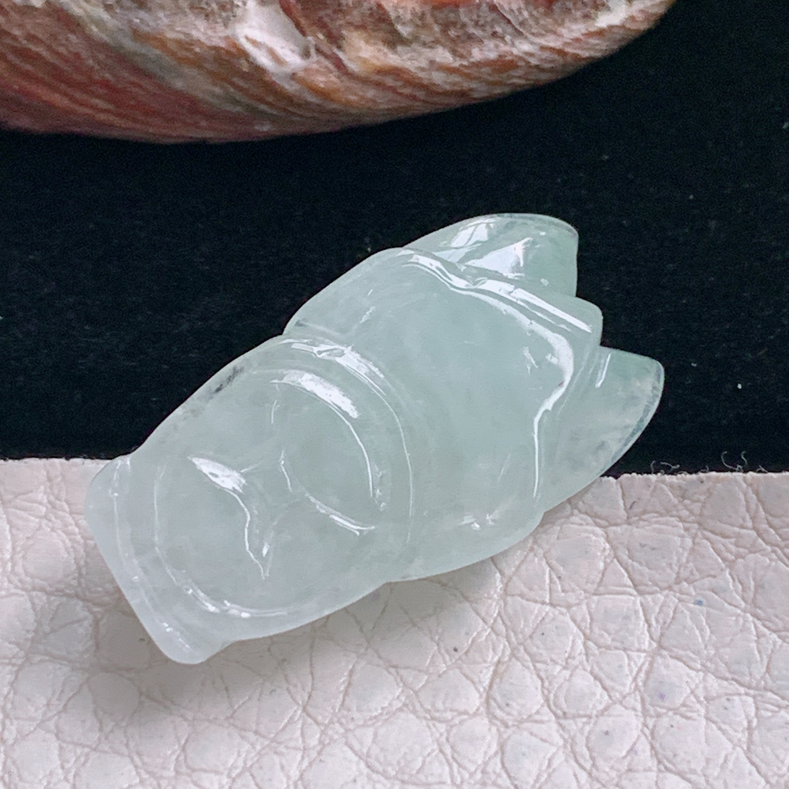 ajj实拍29*14.8*7.8缅甸翡翠冰纯一鸣惊人 蝉玉吊坠 玉挂件