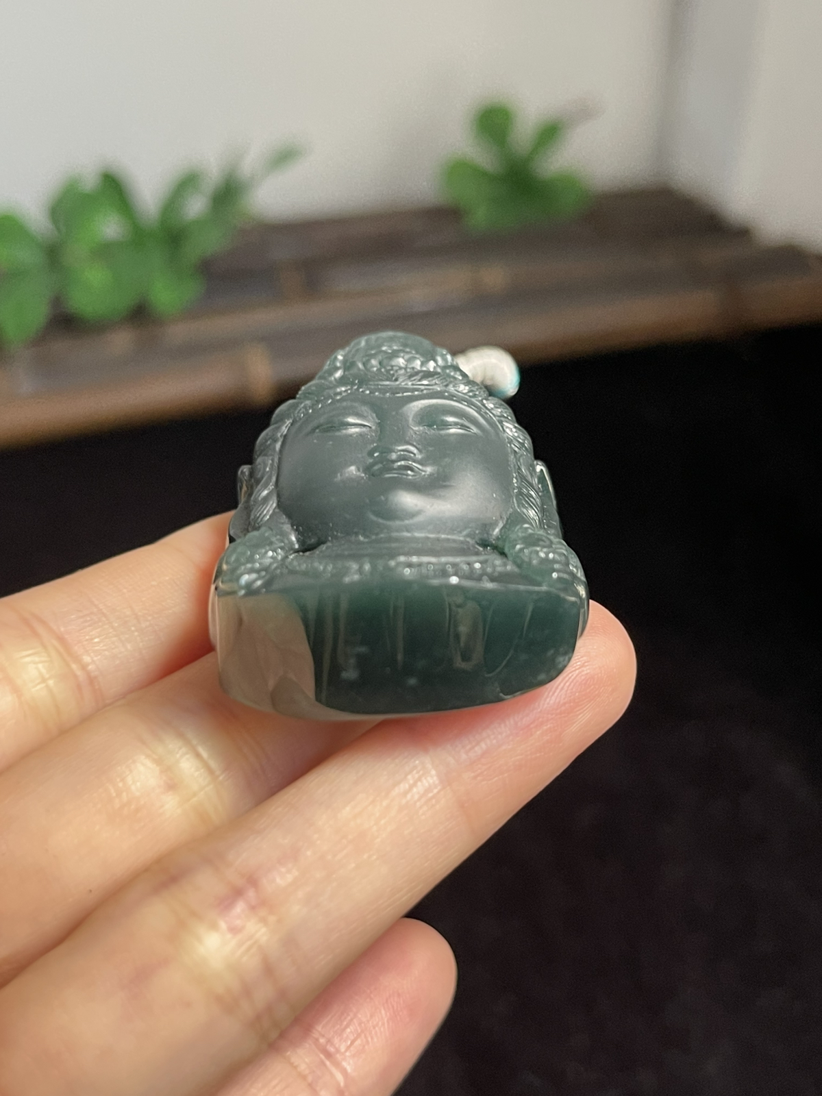 翡翠吊坠，配珠未测