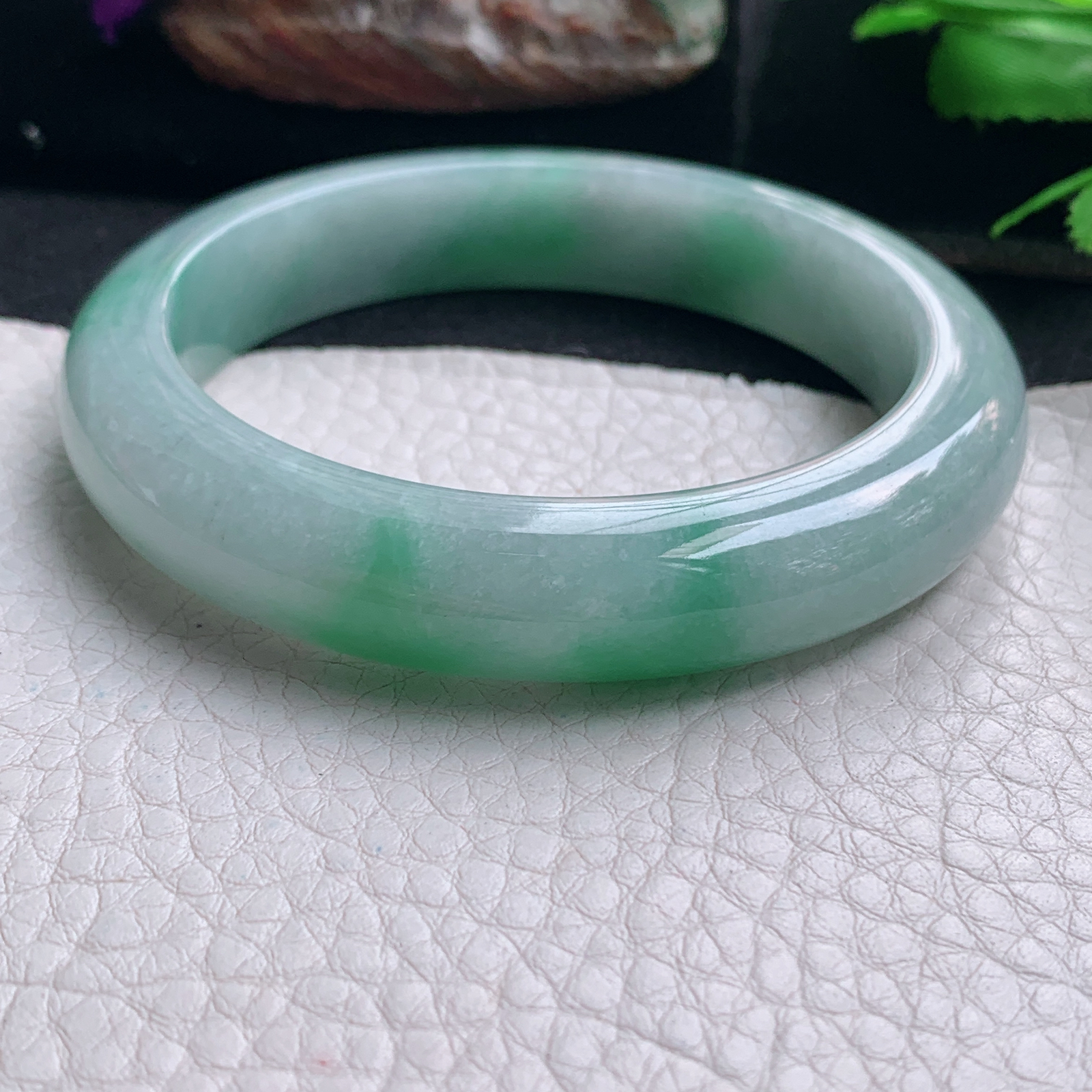 nr实拍58*12.2*8.8平安镯 天然缅甸翡翠手镯飘绿花胶感正圈玉镯子