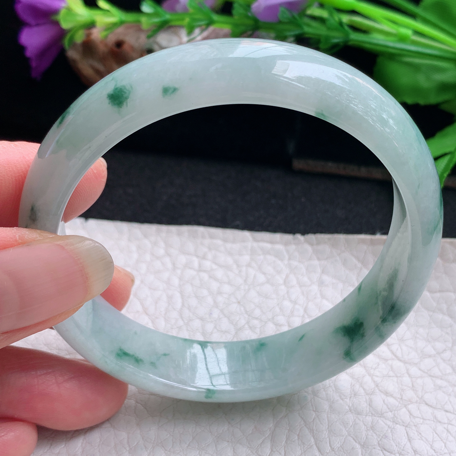 js实拍57*13.8*7平安镯 天然缅甸翡翠手镯飘花胶感正圈玉镯子