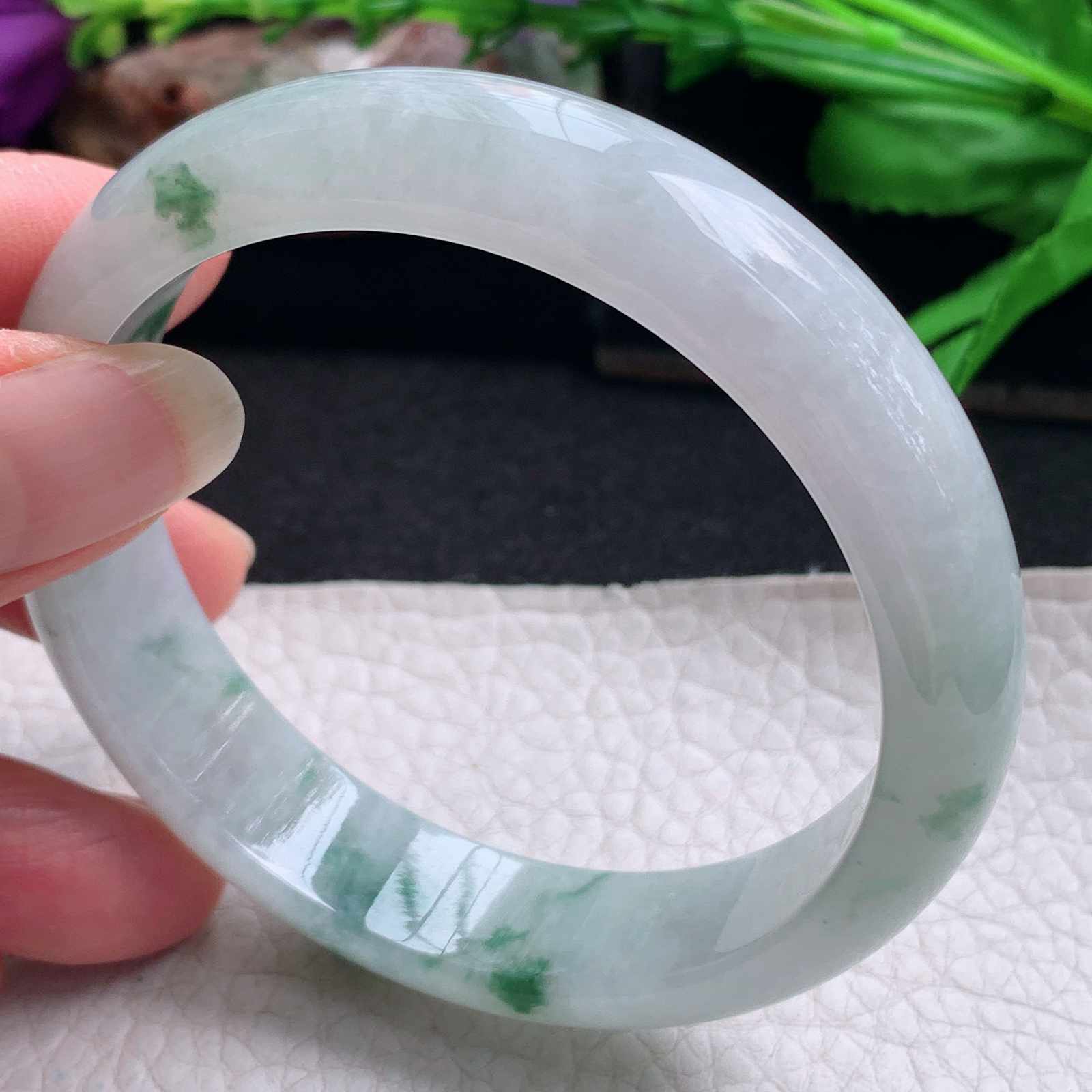 ee实拍58*13.6*7.2平安镯 天然缅甸翡翠手镯飘花胶感正圈玉镯子