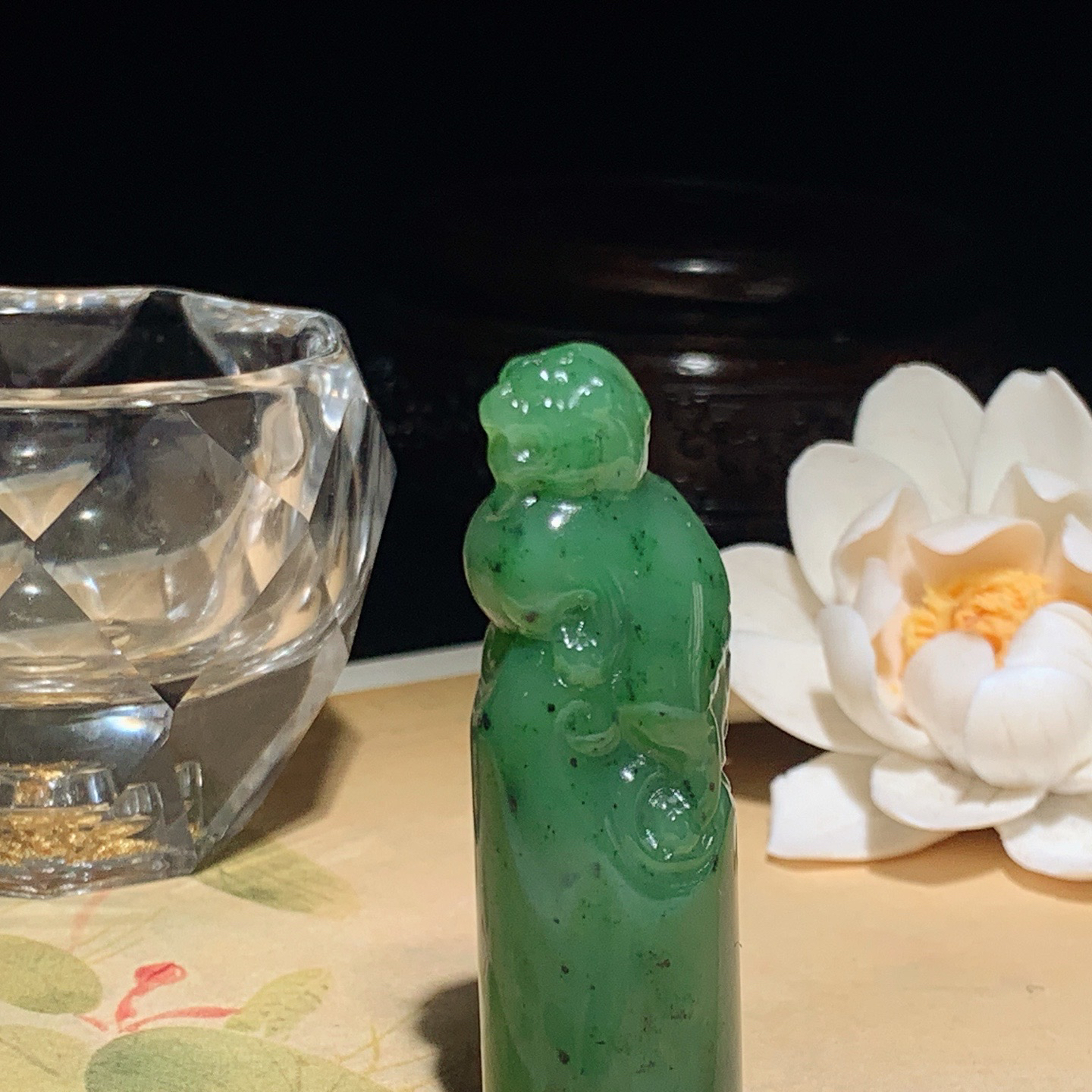 和田玉阳绿俄罗斯碧玉招财进宝貔貅印章 尺寸61/19重39.5克 玉质细腻油润 底色纯净 脂粉好，品质好。lt260328