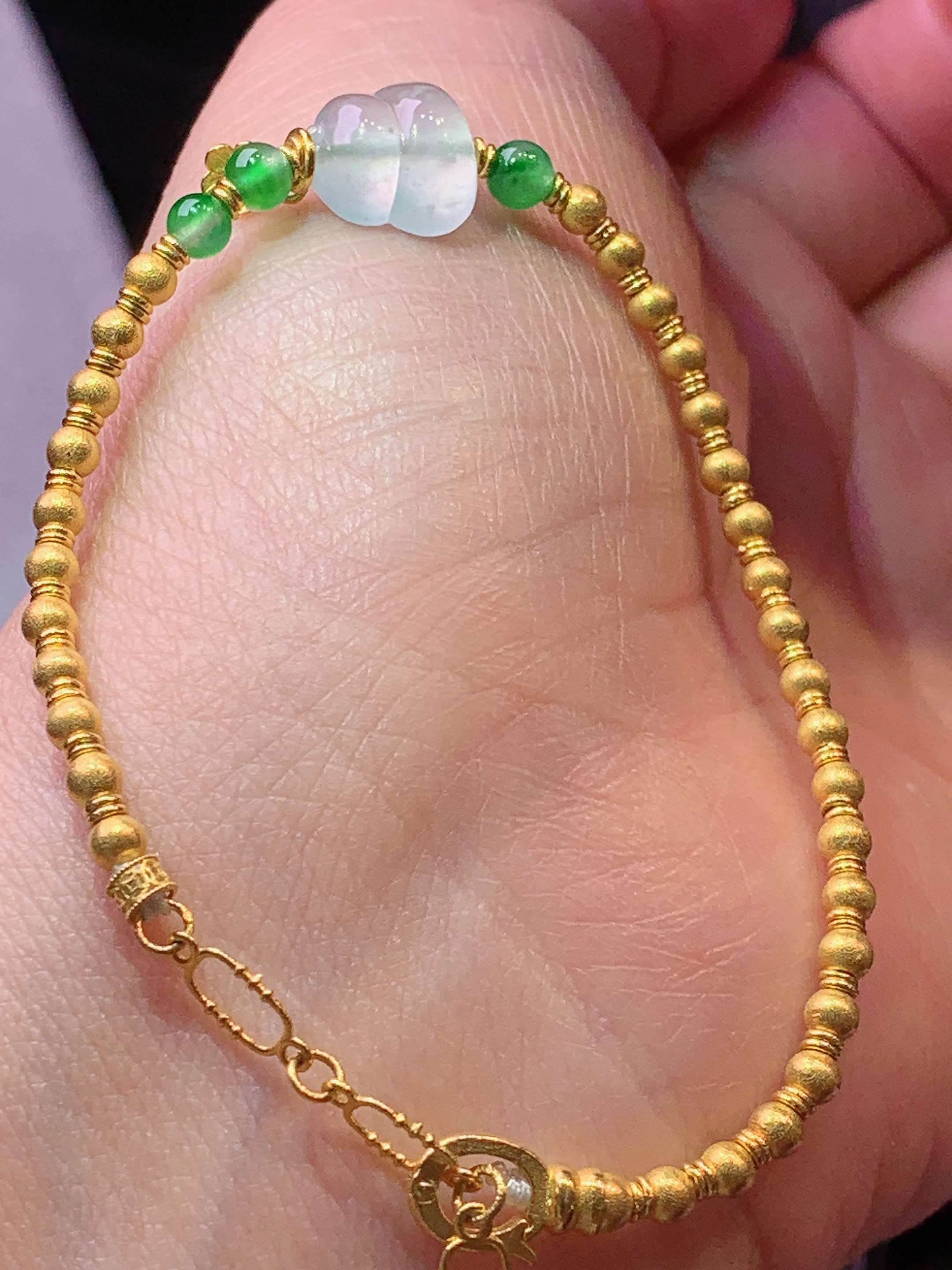 18k金镶嵌冰种葫芦手链 玉质细腻 色泽艳丽清新 水润亮眼 整体尺寸170*10*5.3m5