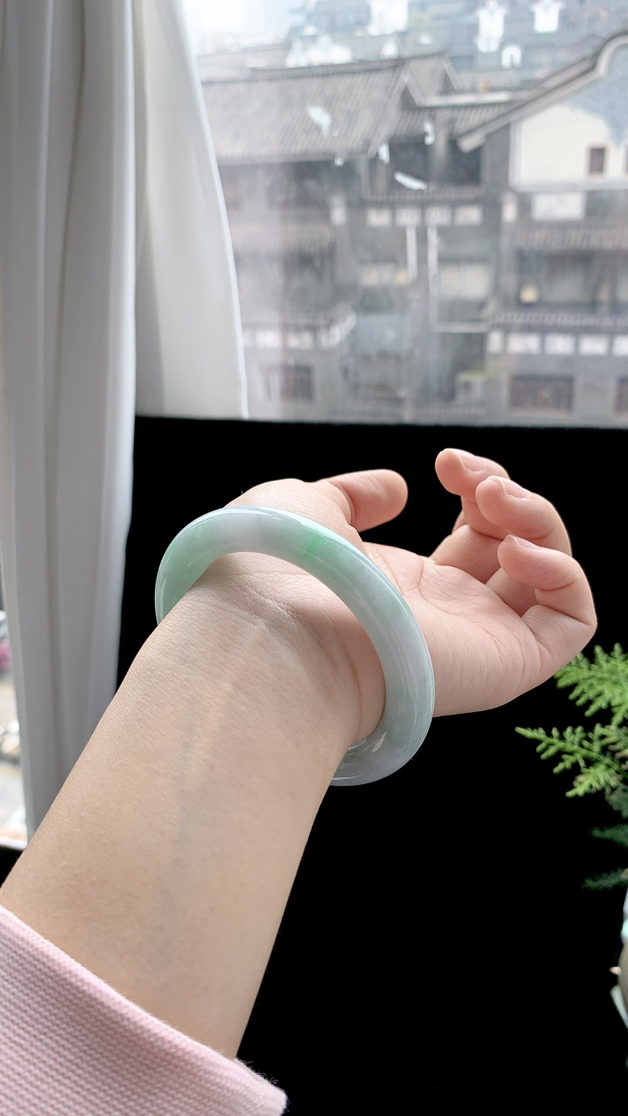 飘绿圆条
尺寸：53.3-10.1