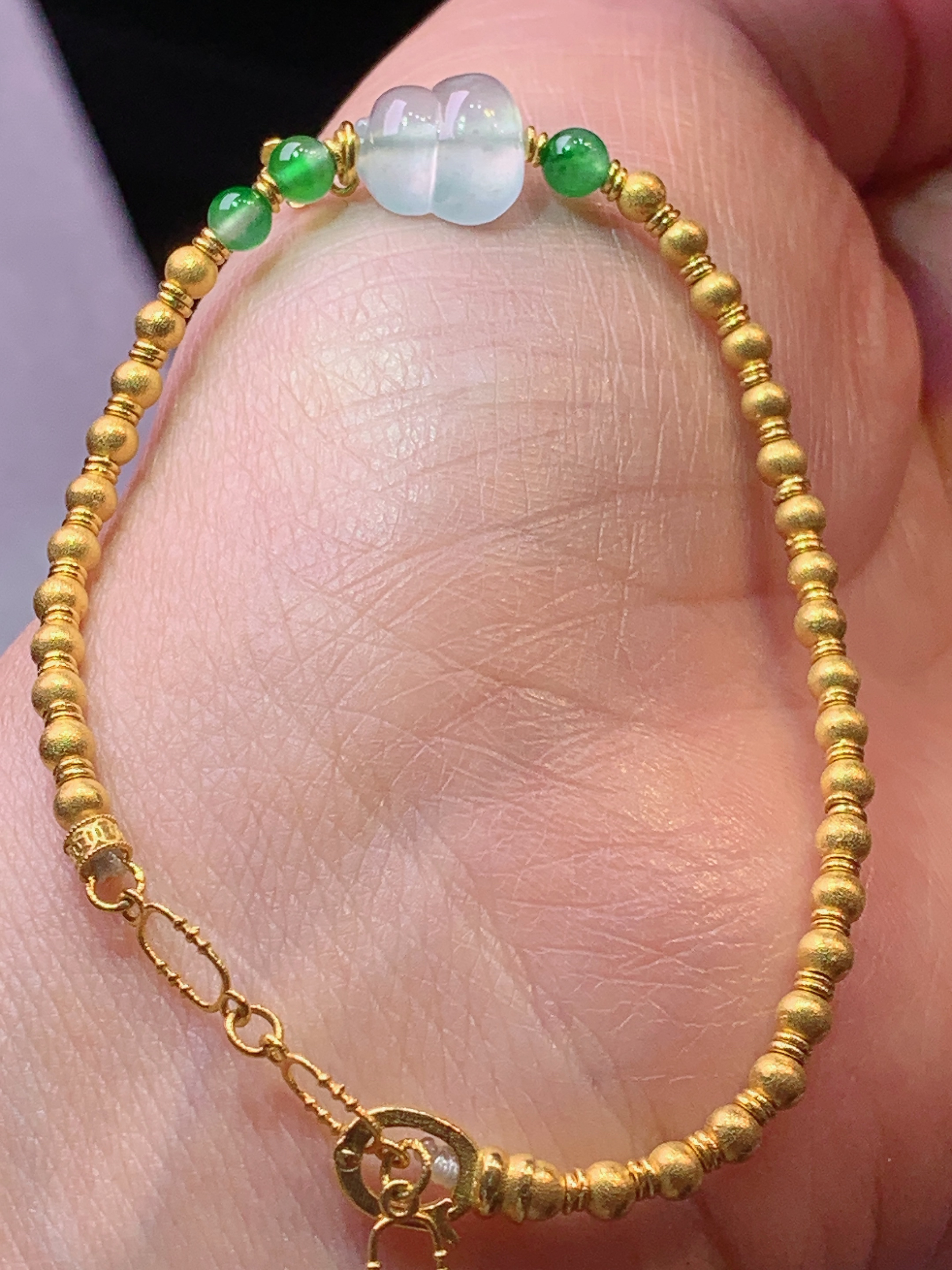 18k金镶嵌冰种葫芦手链 玉质细腻 色泽艳丽清新 水润亮眼 整体尺寸170*10*5.3m5