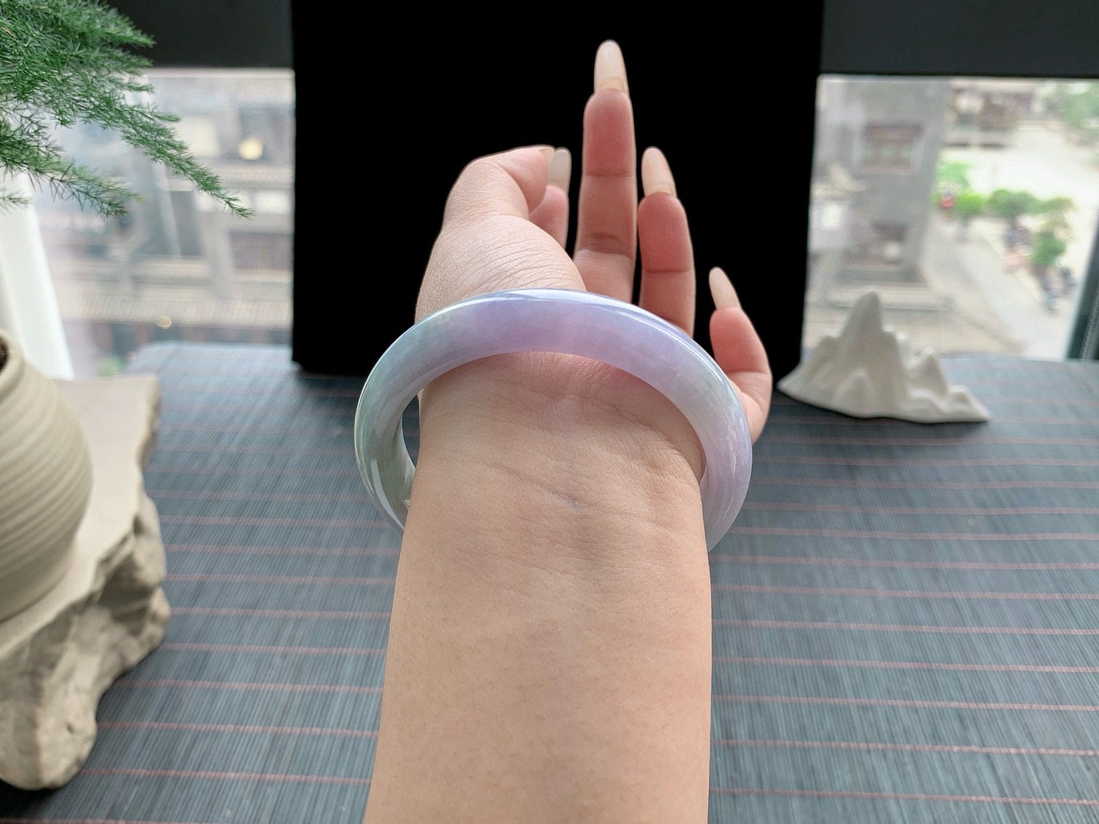 春彩正圈
尺寸：57-12-8