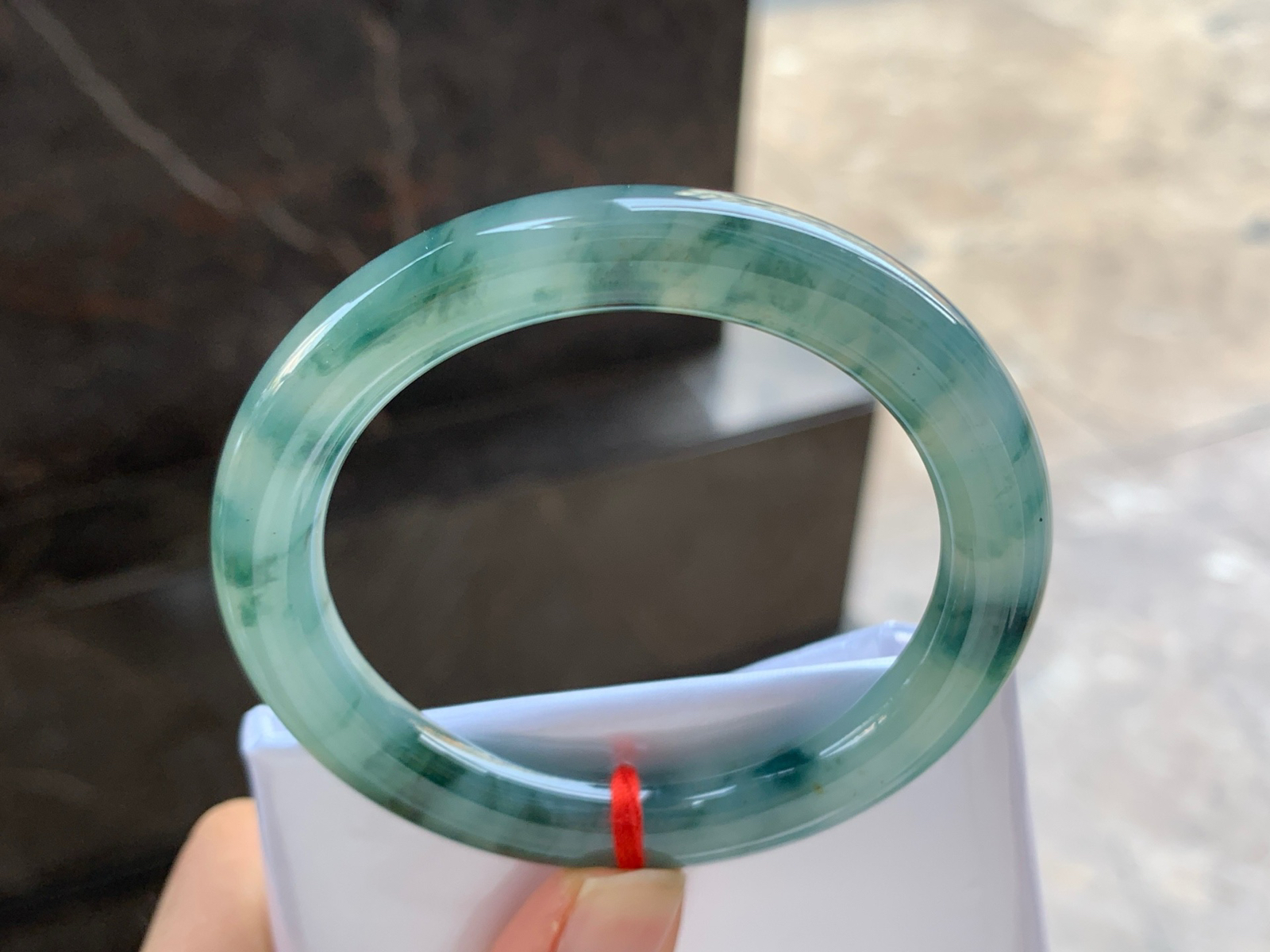 51.5-8.7

蓝花圆条手镯^_^鲜艳