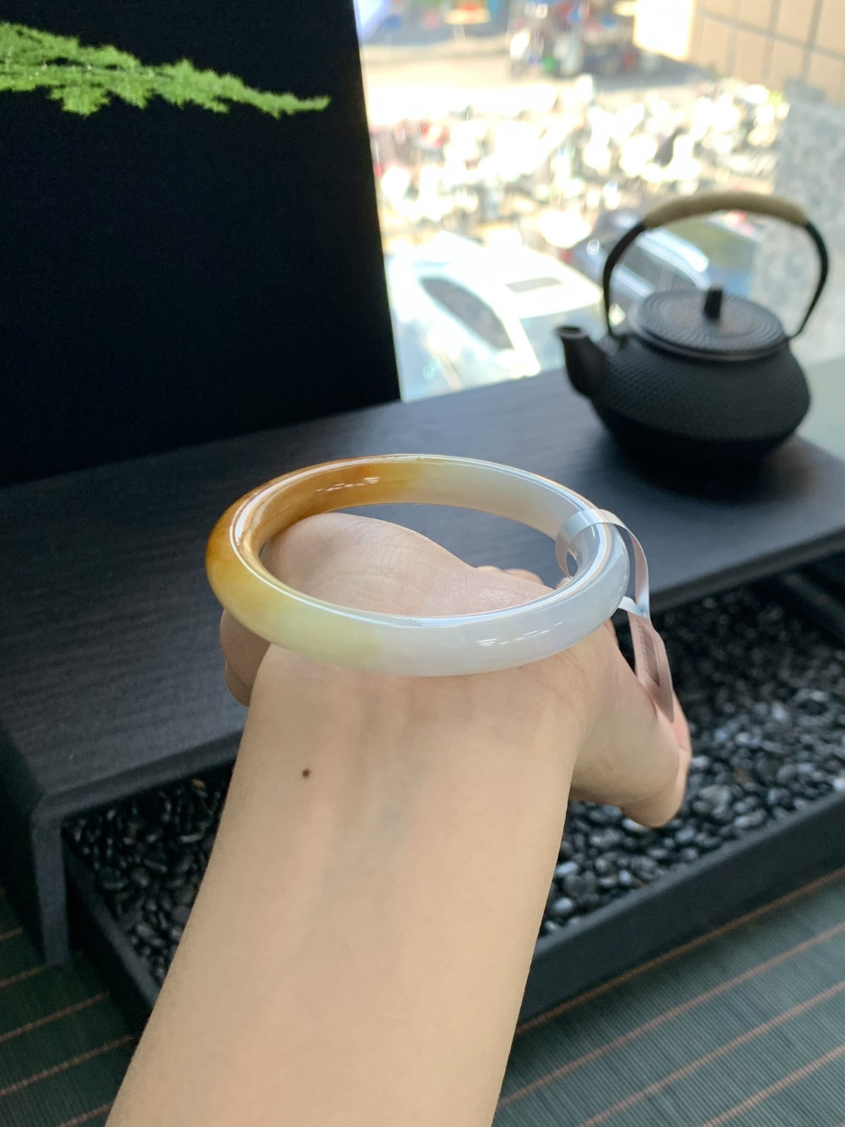 黄翡半山水圆头