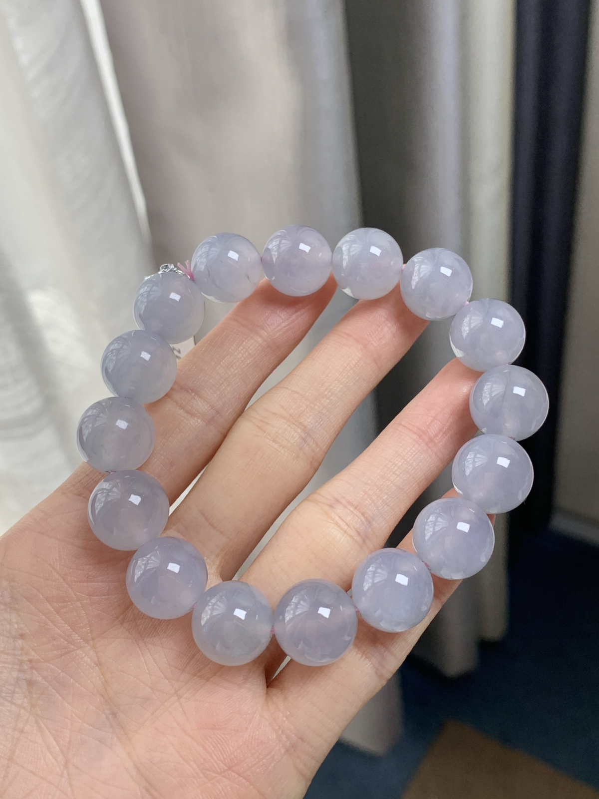 冰紫手串
尺寸：13mm  16颗