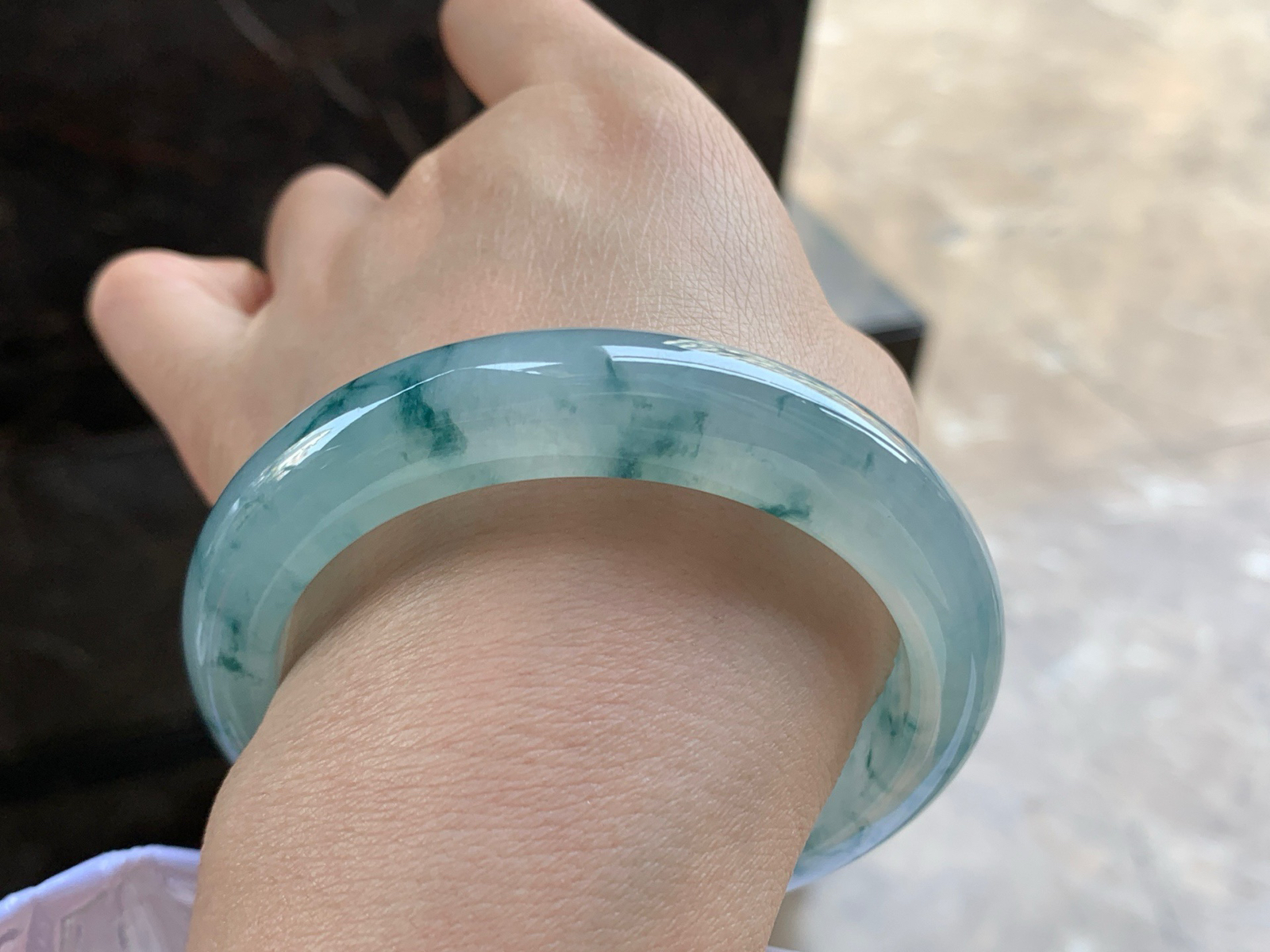 57.5-12.7-9.3

冰蓝花手镯^_^清新