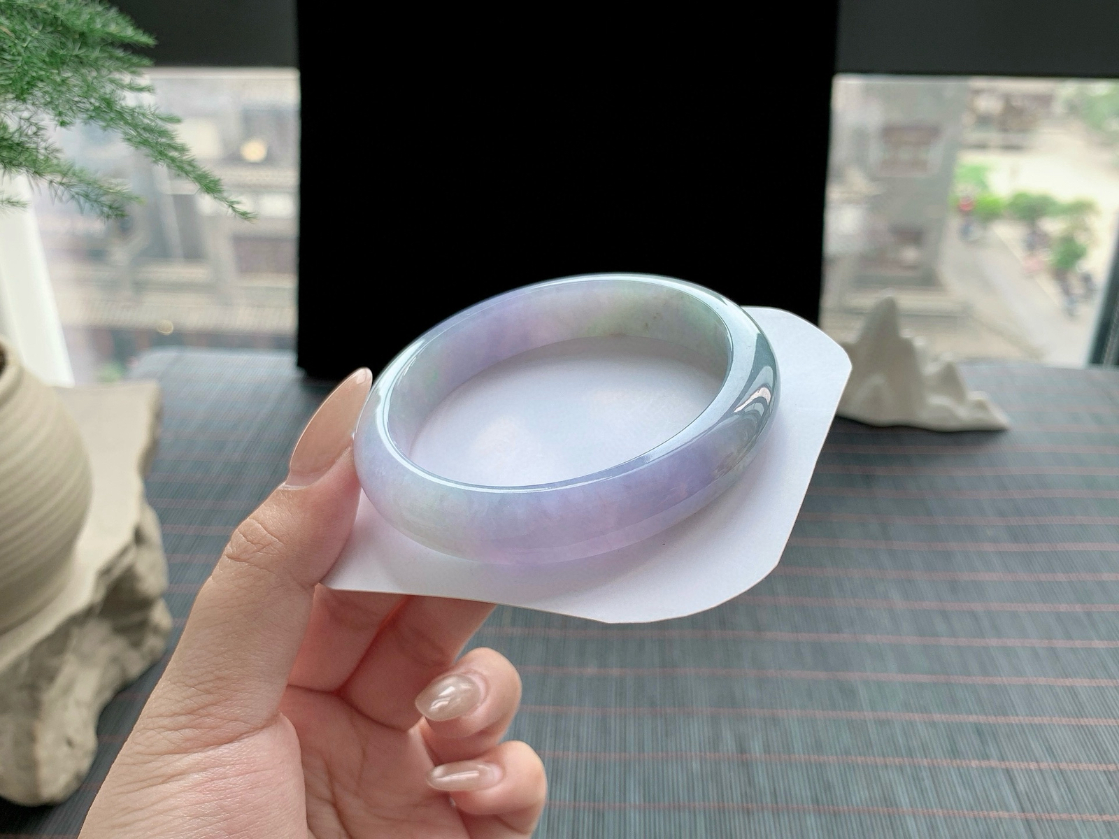 春彩正圈
尺寸：57-12-8