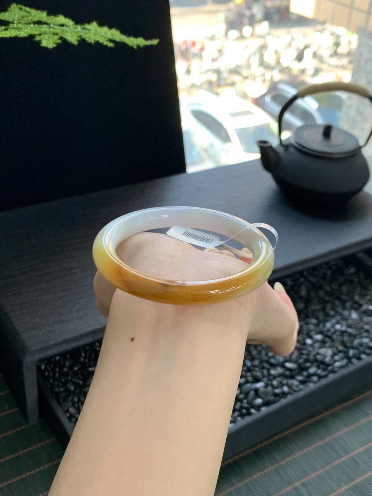 黄翡半山水圆头