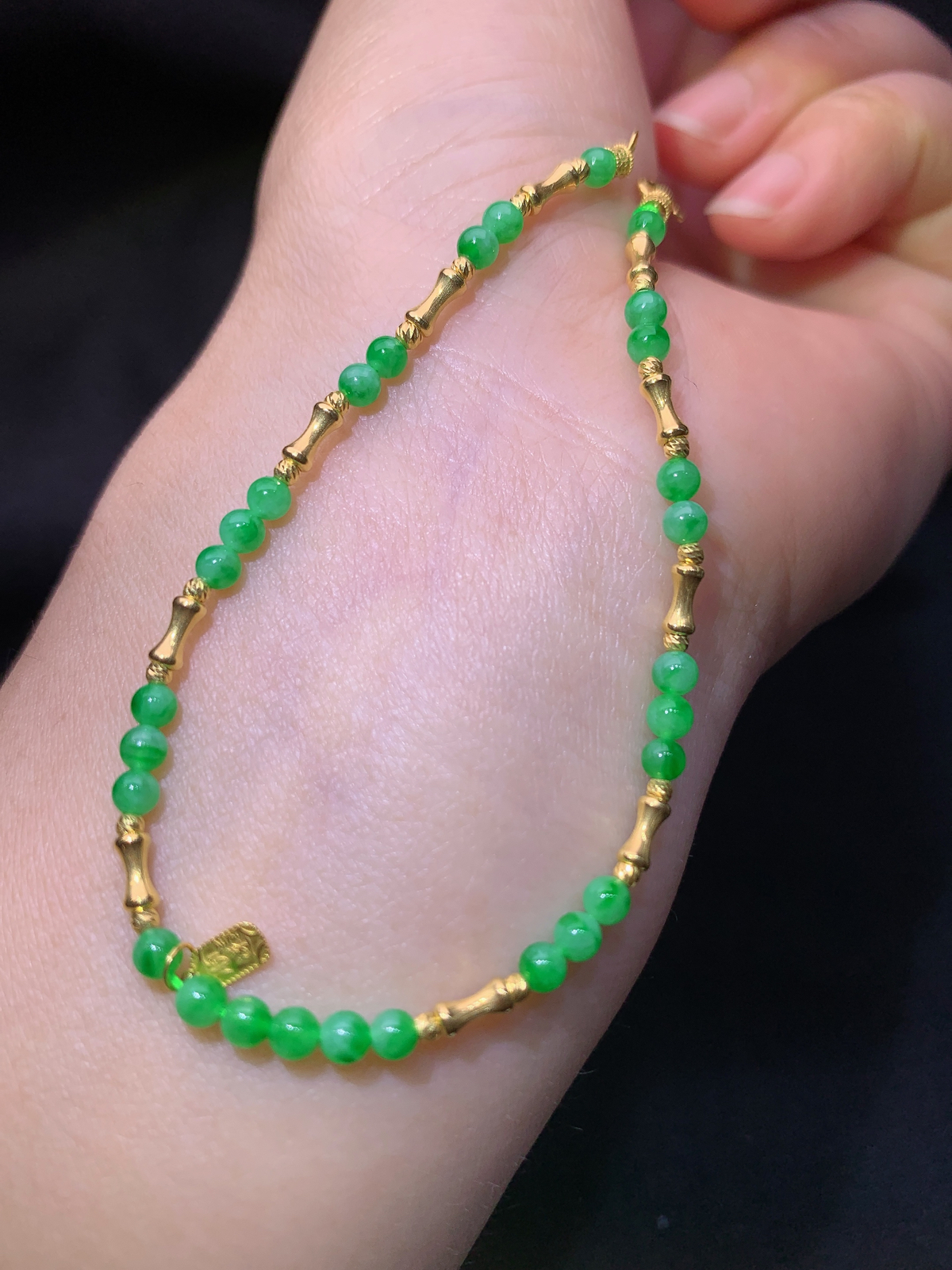 阳绿圆珠手链，18k金配饰，冰润色阳，种水足，J12 尺寸2.5