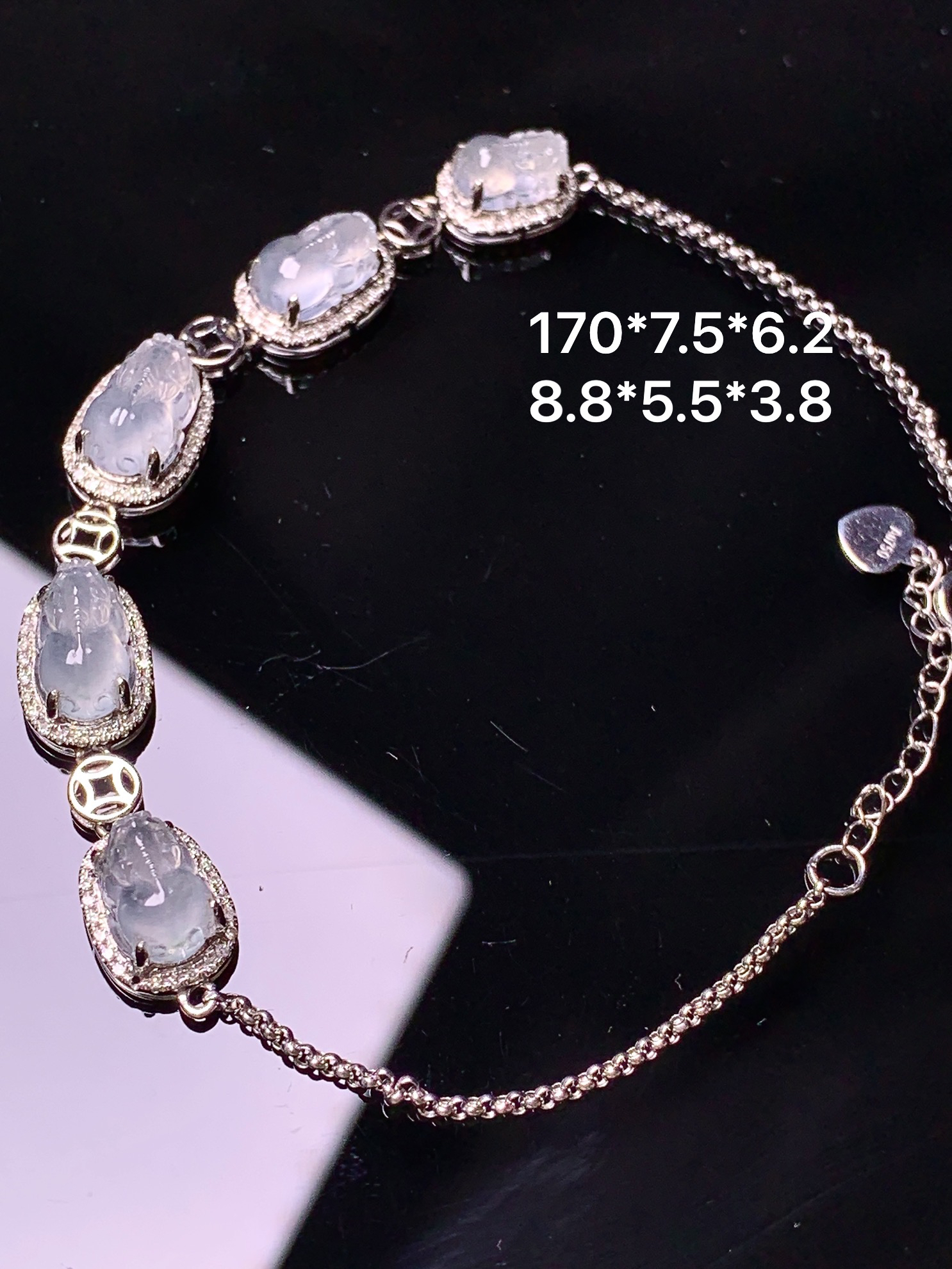 18k金钻镶嵌冰种貔貅手链 玉质细腻 色泽艳丽清新 水润亮眼 整体尺寸170*7.5*6.2y4