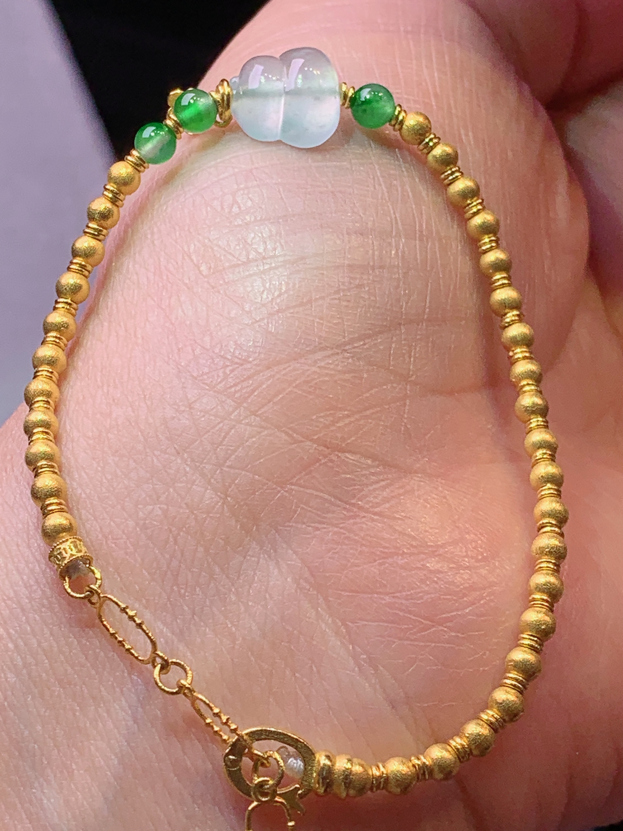 18k金镶嵌冰种葫芦手链 玉质细腻 色泽艳丽清新 水润亮眼 整体尺寸170*10*5.3m5