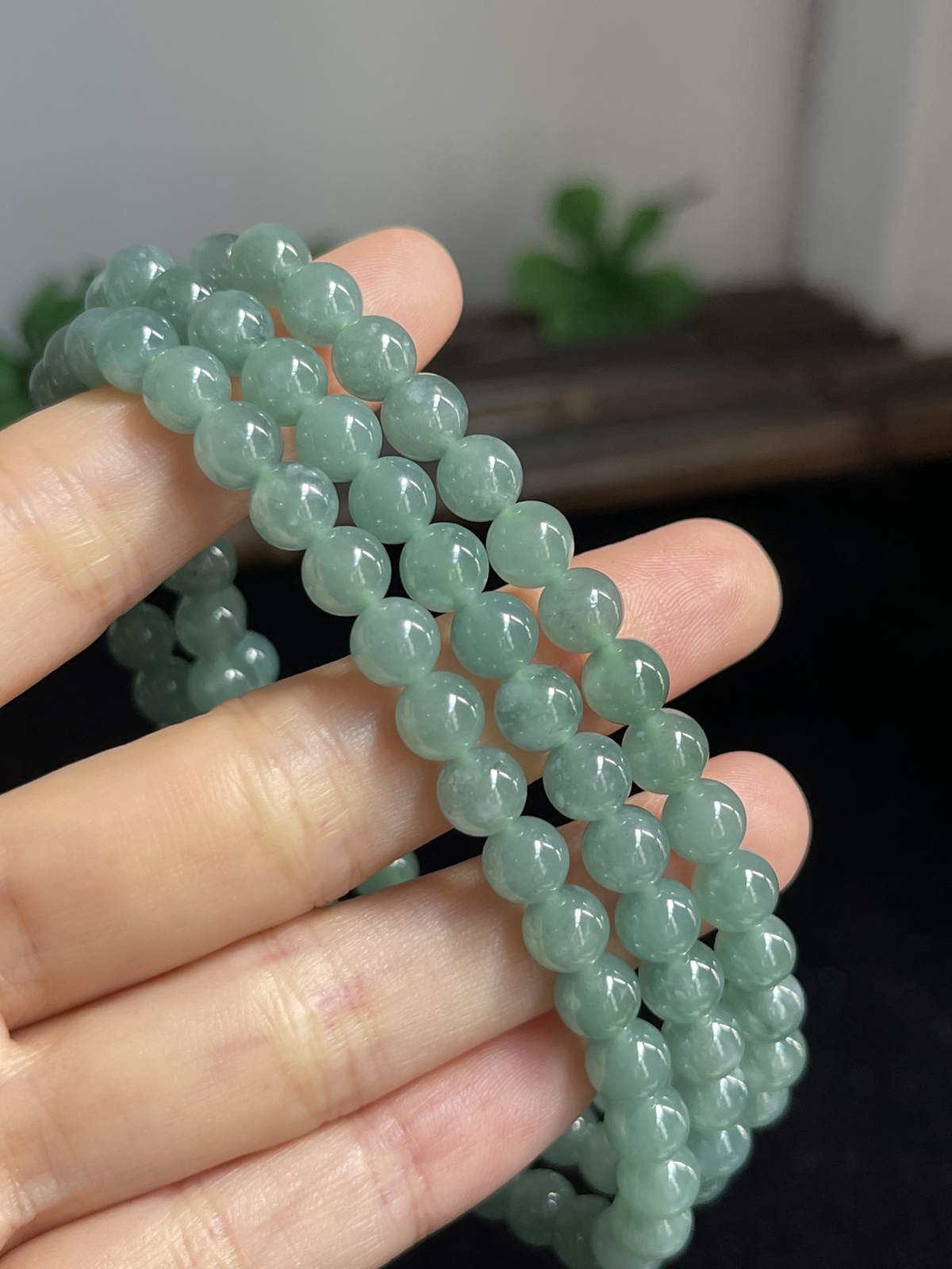 翡翠项链，每一颗都莹润通透，可以做项链，可以做手链上手非常漂亮