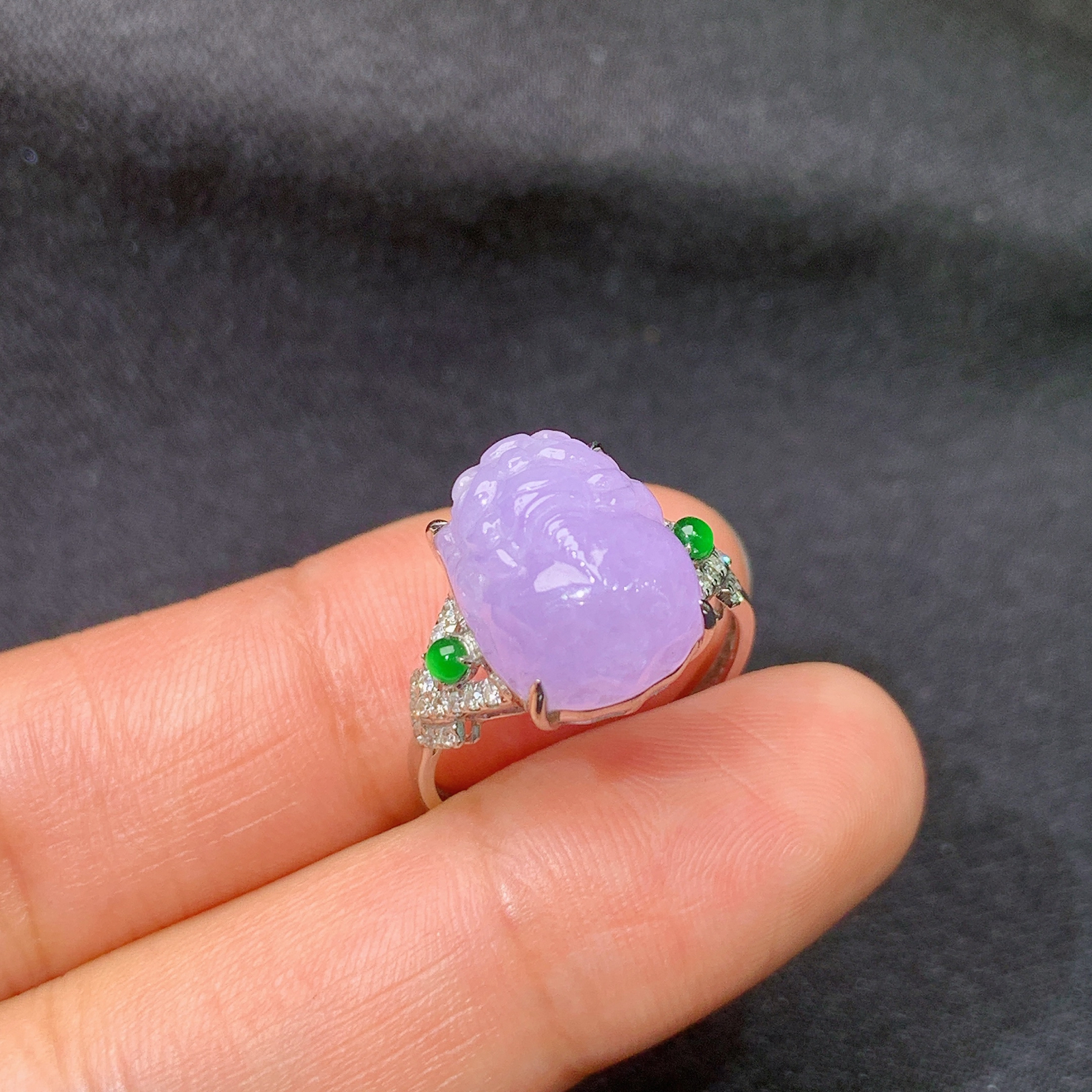 冰紫罗兰貔貅戒指，18k金镶嵌，温润细腻，颜色鲜艳，Y4 尺寸12.3*9.6*5.6