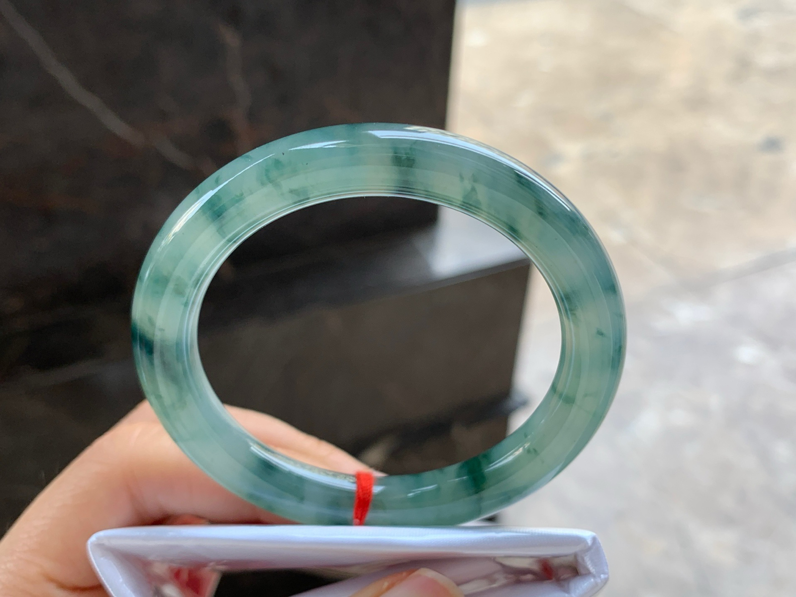 51.5-8.7

蓝花圆条手镯^_^鲜艳