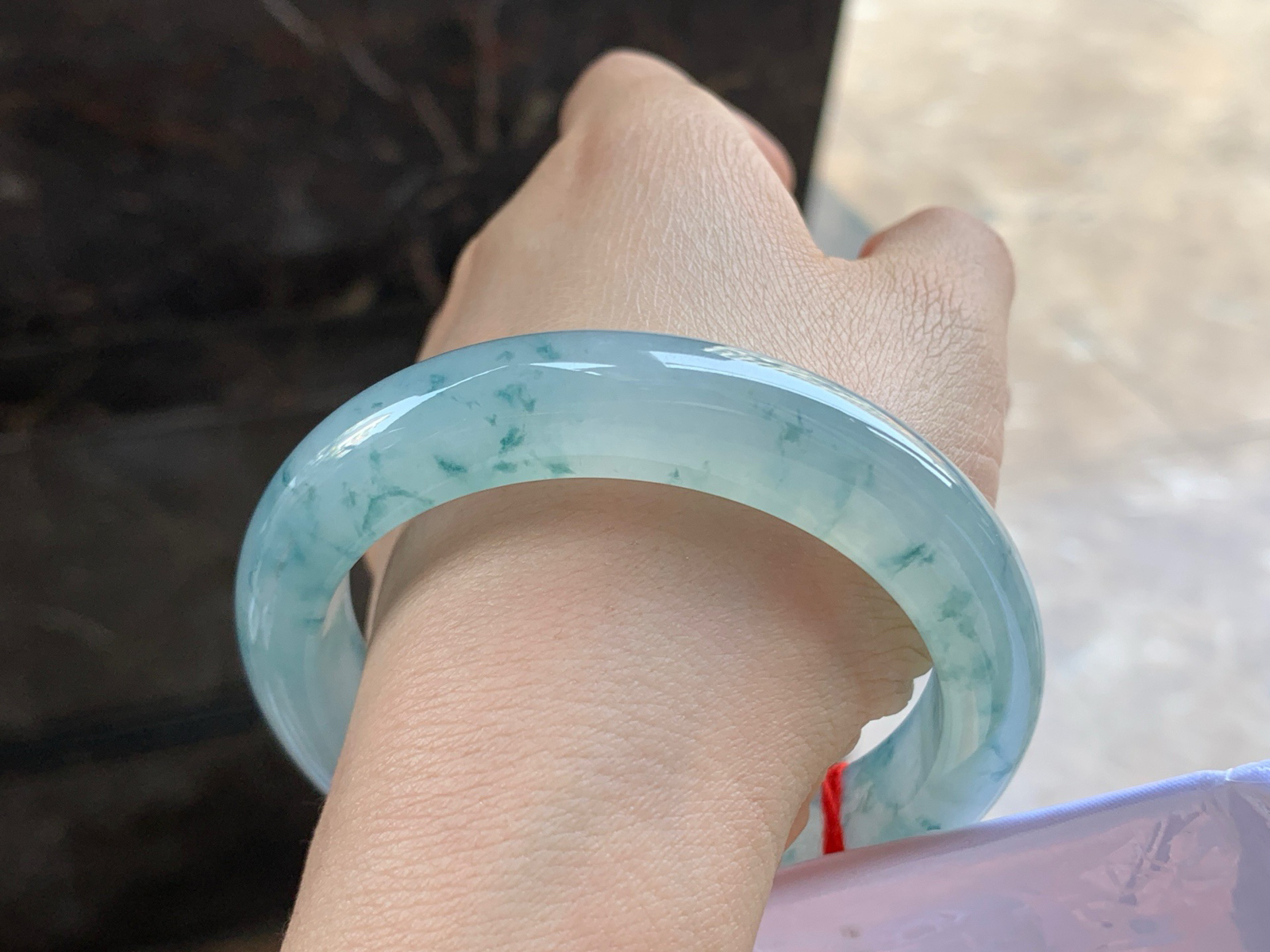 57.5-12.7-9.3

冰蓝花手镯^_^清新