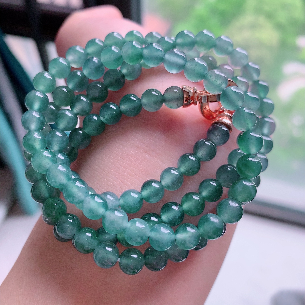 自然光实拍，冰种翡翠项链，颜色丰富，料子细腻，高档大气，自戴送礼佳品！#001.1取一尺寸5.8