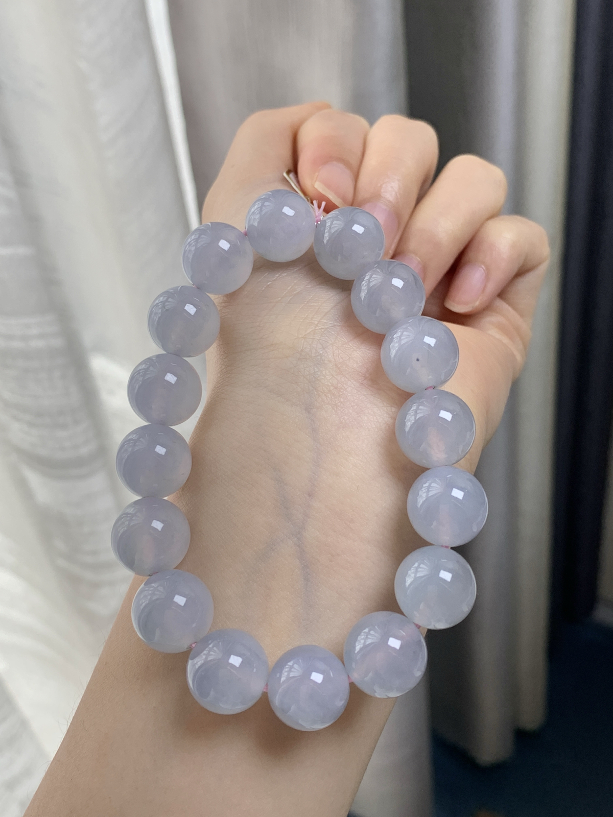 冰紫手串
尺寸：13mm  16颗