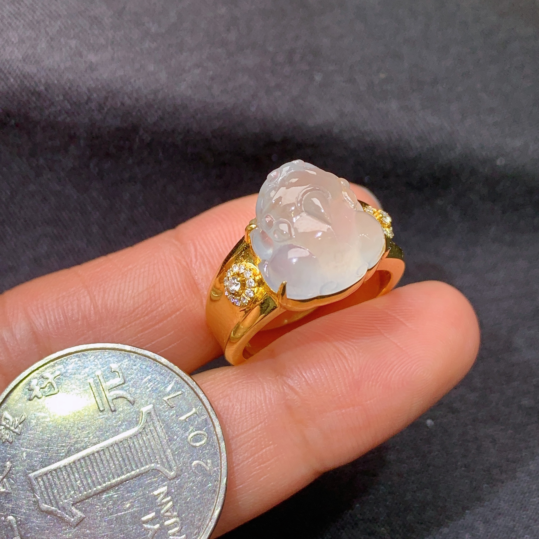 18k金钻镶嵌冰种貔貅戒指 玉质细腻 色泽艳丽清新 水润亮眼 圈口15 裸石尺寸13*12.5*5.2m5