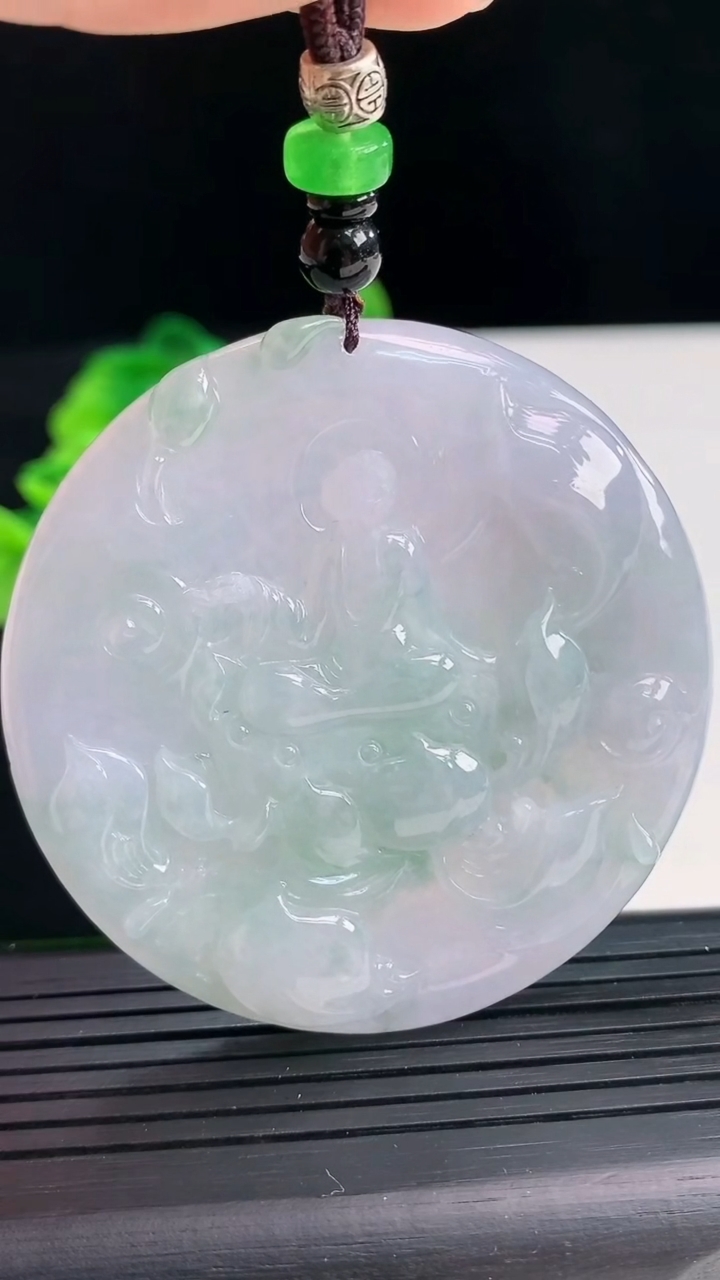 天然A货翡翠无相佛吊坠尺寸57.3-8.4重:47.08g 555
4月6日