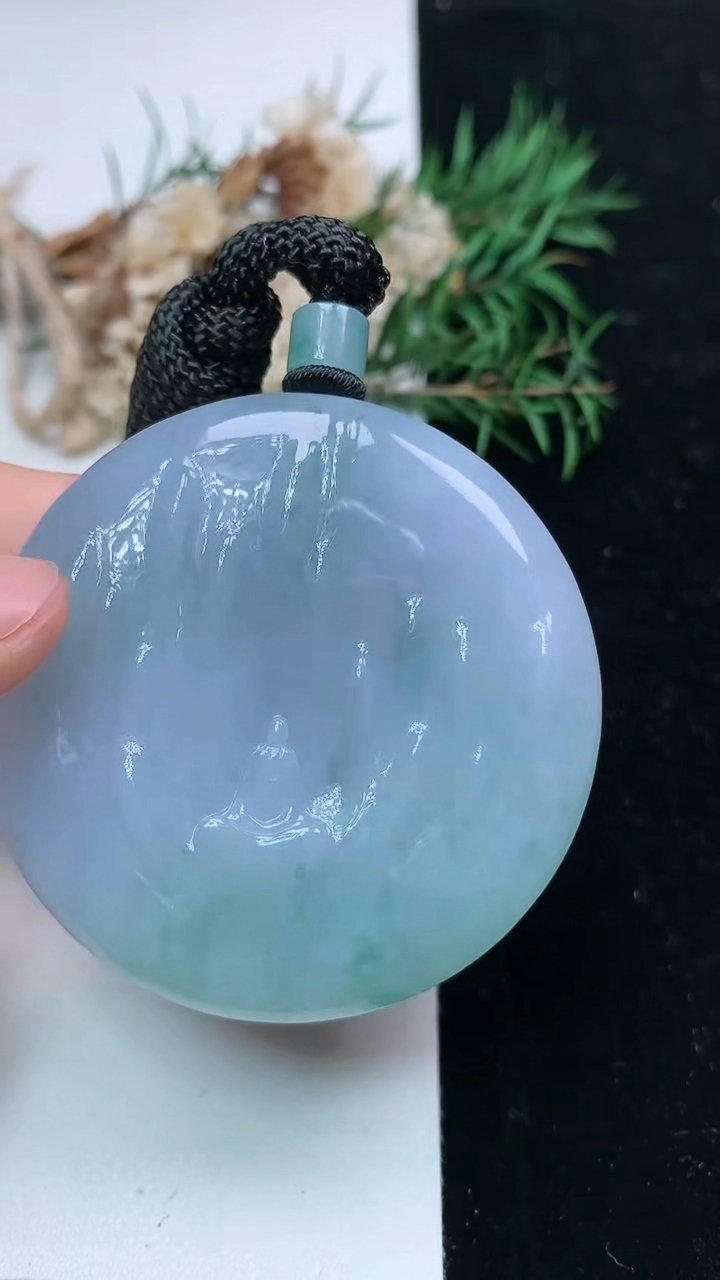 天然A货翡翠紫罗兰 飘花悟道吊坠，尺寸53-11.6，重量:83.39g
4月15日