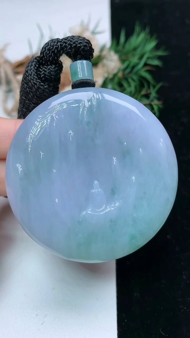 天然A货翡翠紫罗兰 飘花悟道吊坠，尺寸53-11.6，重量:83.39g
4月15日