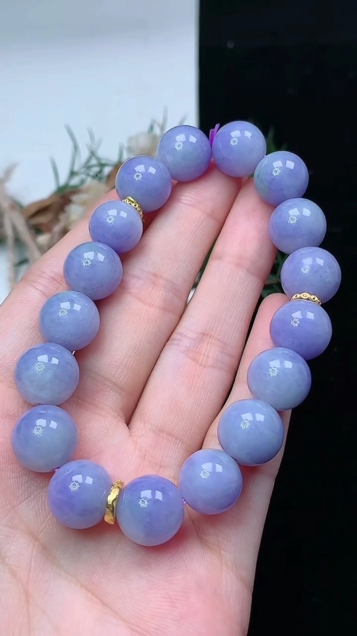 天然A货翡翠k金紫罗兰圆珠手串，尺寸11.2-17颗，重量:44.73g4月15日
工厂直销收藏佳品