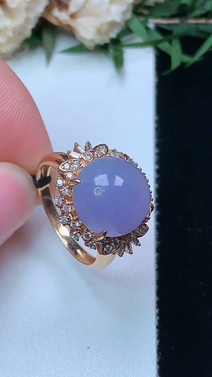 天然A货翡翠k金紫罗兰蛋面戒指，尺寸17.2-11.9-11.3，重量:5.42g2026年4月15