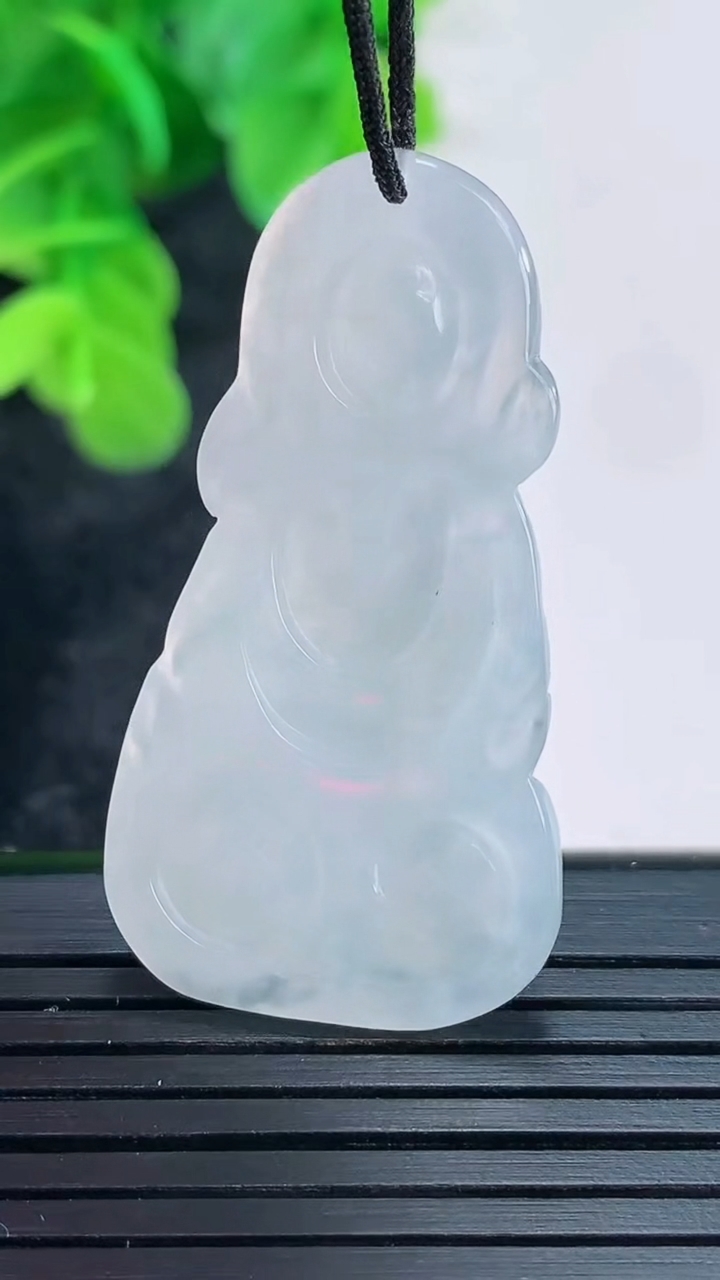 天然A货翡翠文殊菩萨吊坠尺寸39.7-21-4.3重量:6.29g
4月16日