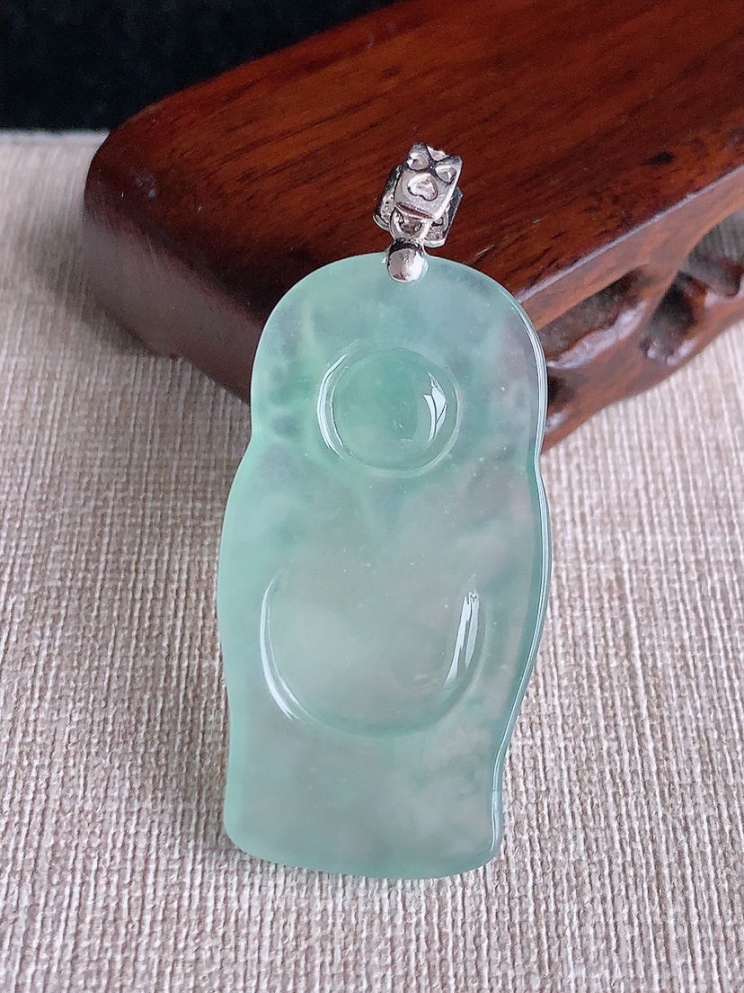 天然A货翡翠18K金伴钻镶嵌晴水财神爷吊坠 
尺寸52-43.8-23.8-5.8mm 重量14.0