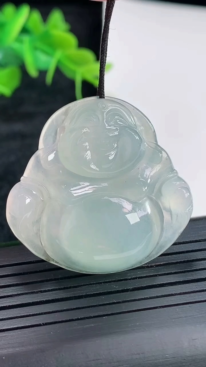 天然A货翡翠佛公吊坠，尺寸34.2-36.2-7.5重:11.75g535
4月20日