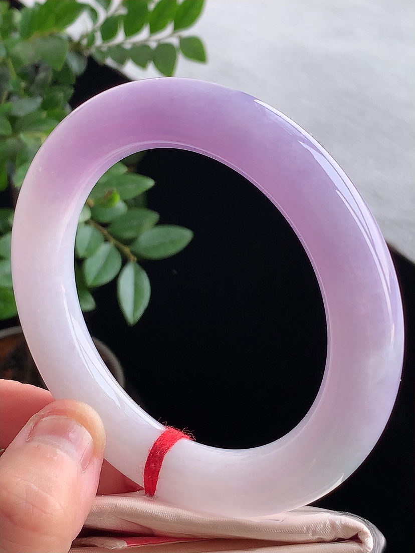 天然A货翡翠紫罗兰胖圆条手镯57-58圈口 
尺寸57.3-11.8mm 0419