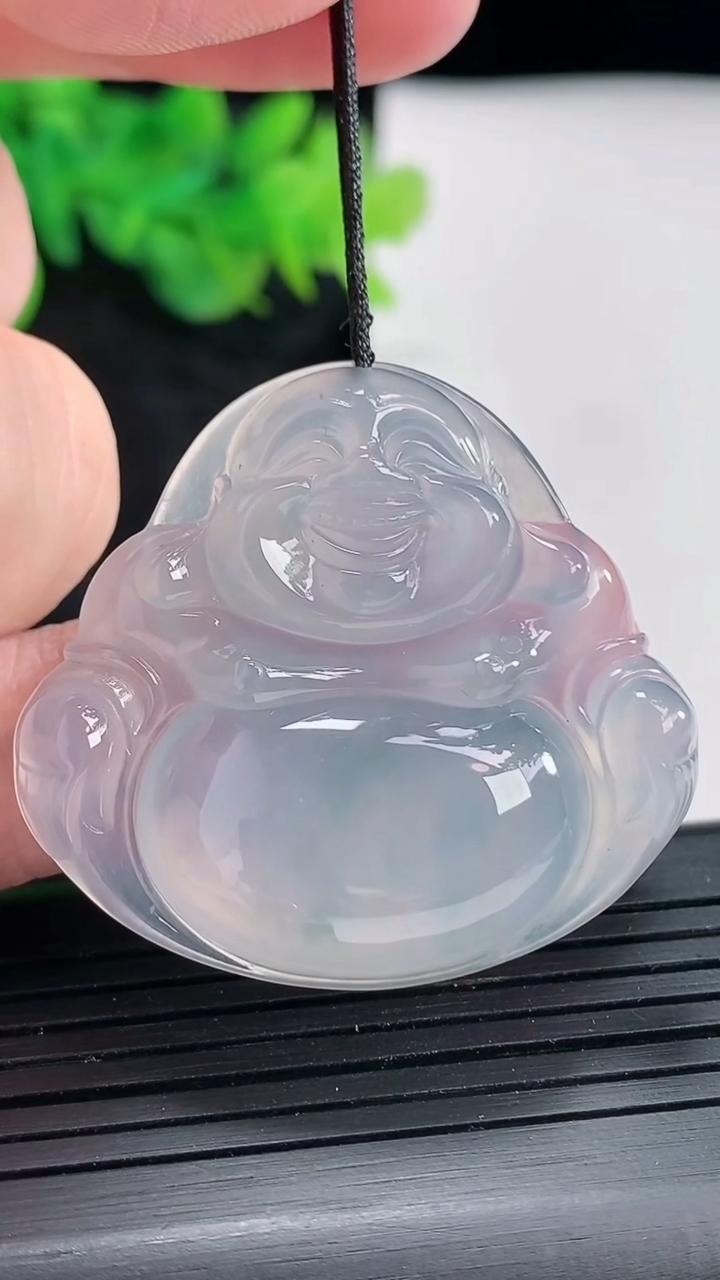 天然A货翡翠种紫罗兰佛公吊坠，尺寸36.2-40-7.2重量:15.34g
4月21日