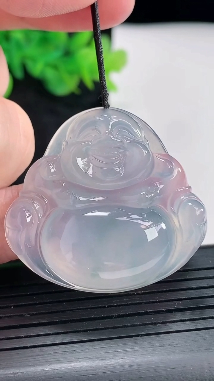 天然A货翡翠种紫罗兰佛公吊坠，尺寸36.2-40-7.2重量:15.34g
4月23日