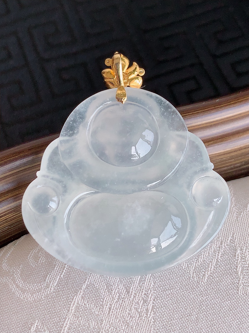 天然A货翡翠18K金扣头白冰白月光佛公吊坠 
尺寸37-30.5-33.8-6mm 重量10.14g
