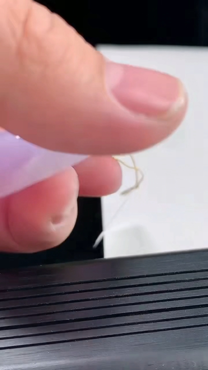 天然A货翡翠紫罗兰佛公吊坠，尺寸43.5-45.2-11重量:33.90g
4月27日