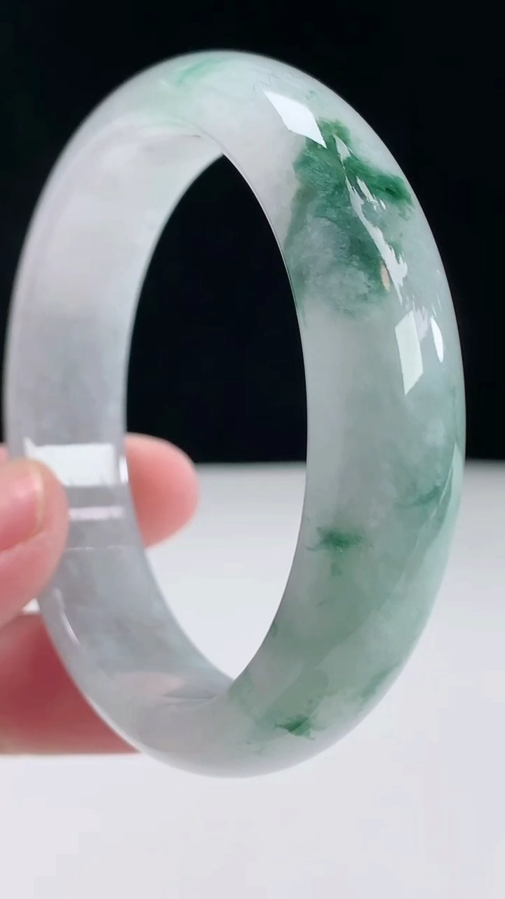 圈口57-58翡翠a货紫罗兰飘花宽边手镯尺寸57.1-14.8-7.3重:61.50g6694月27