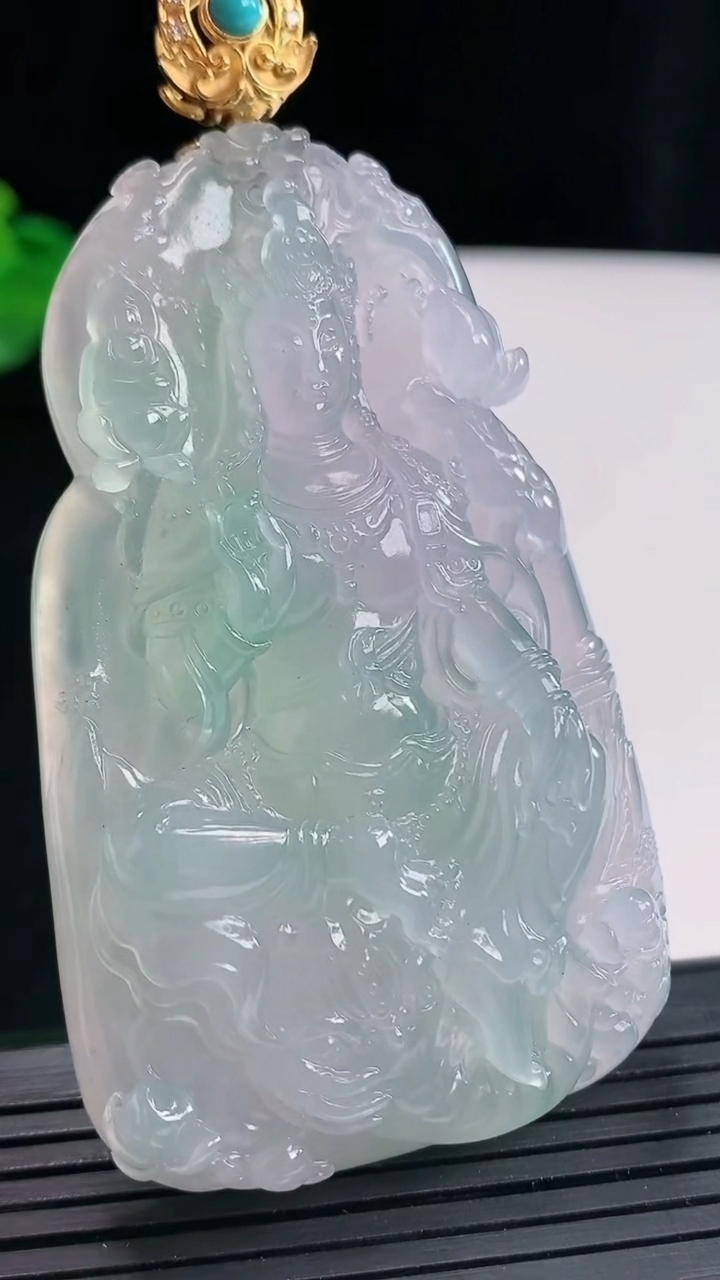 天然A货翡翠收藏级18k金春带彩 紫罗兰普贤菩萨吊坠，尺寸67-42-11.5重量:58.68g
4月28日