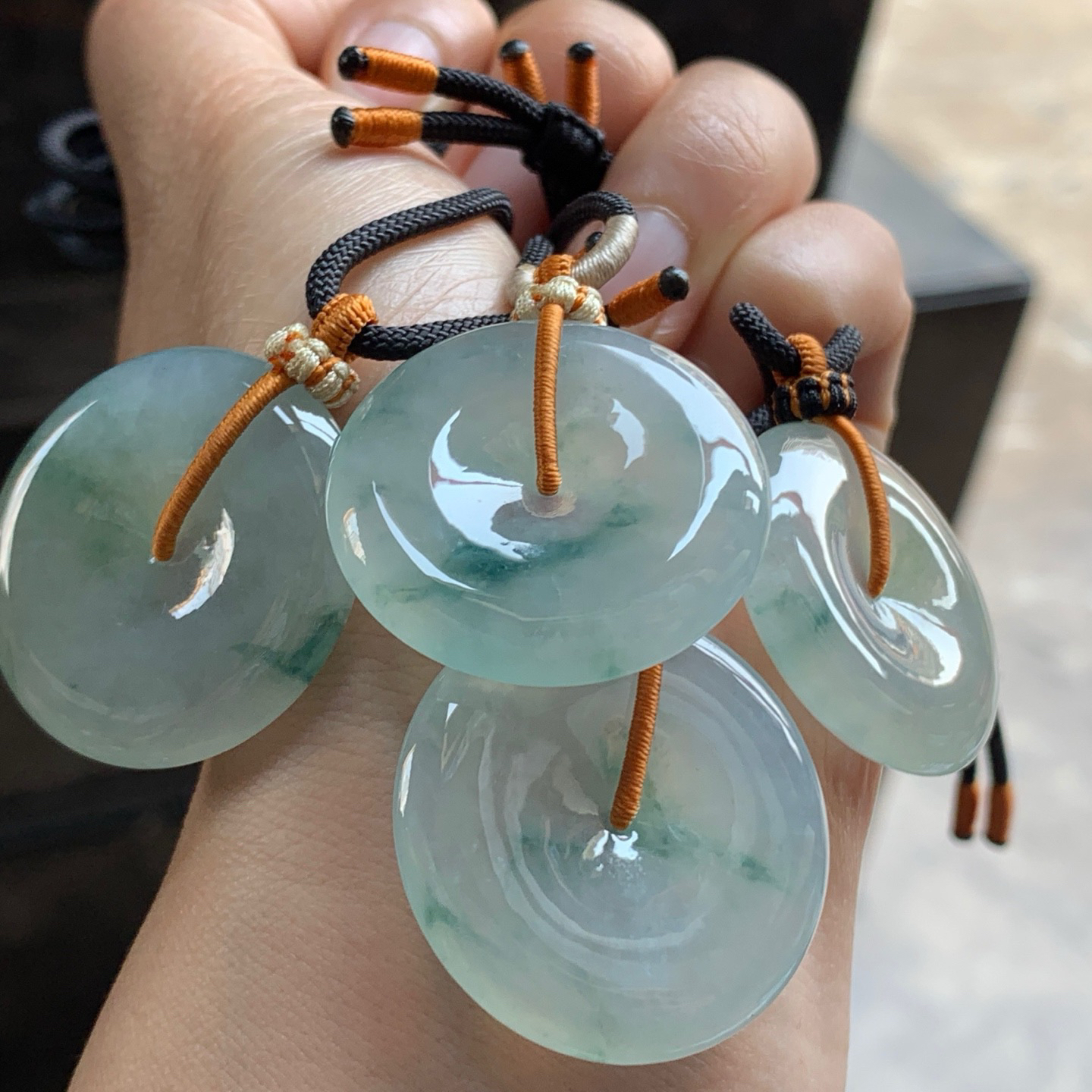 蓝花平安扣^_^飘花灵韵