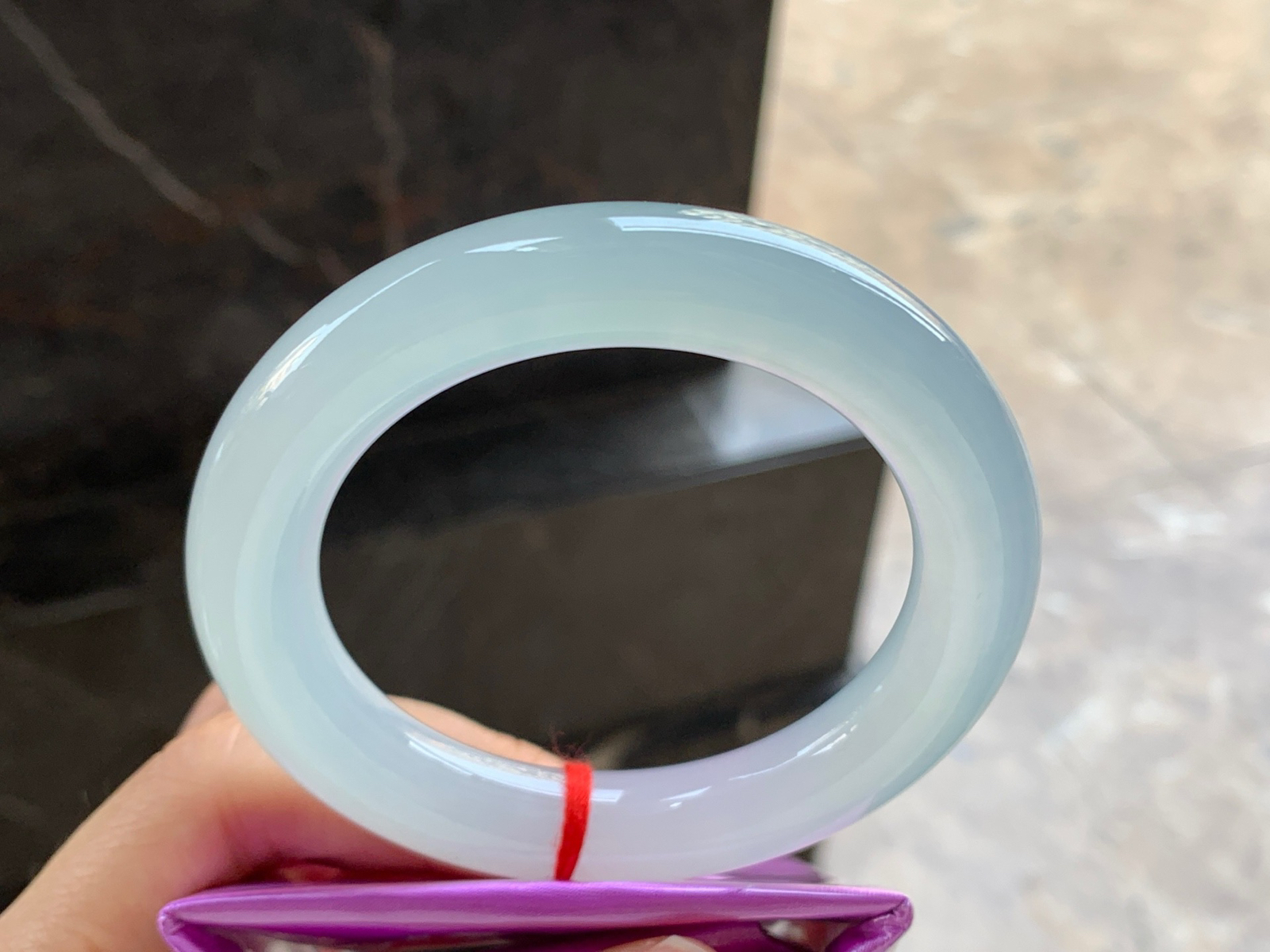 56-11.6

冰种晴水圆条手镯^_^清透 水润