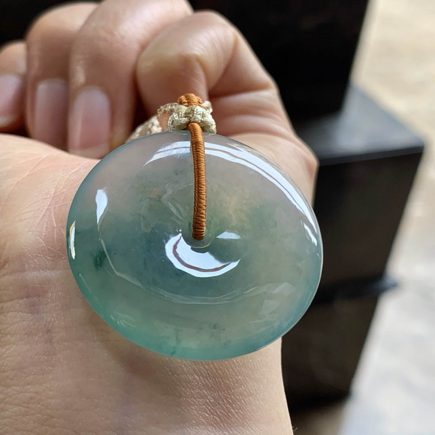 飘花平安扣^_^鲜艳 玉质温润