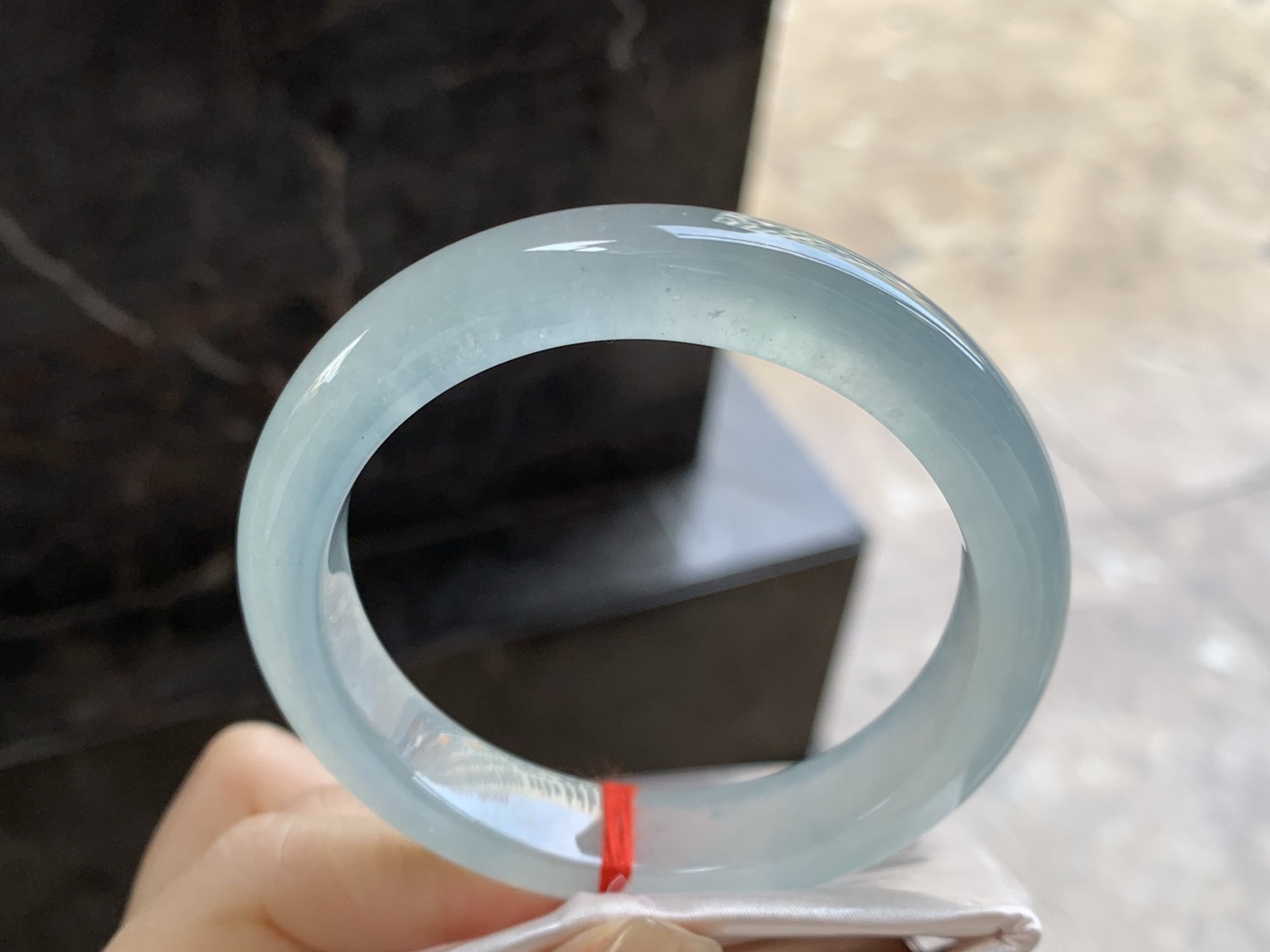 56-12.1-8.7

冰种手镯^_^冰味十足～上手漂亮