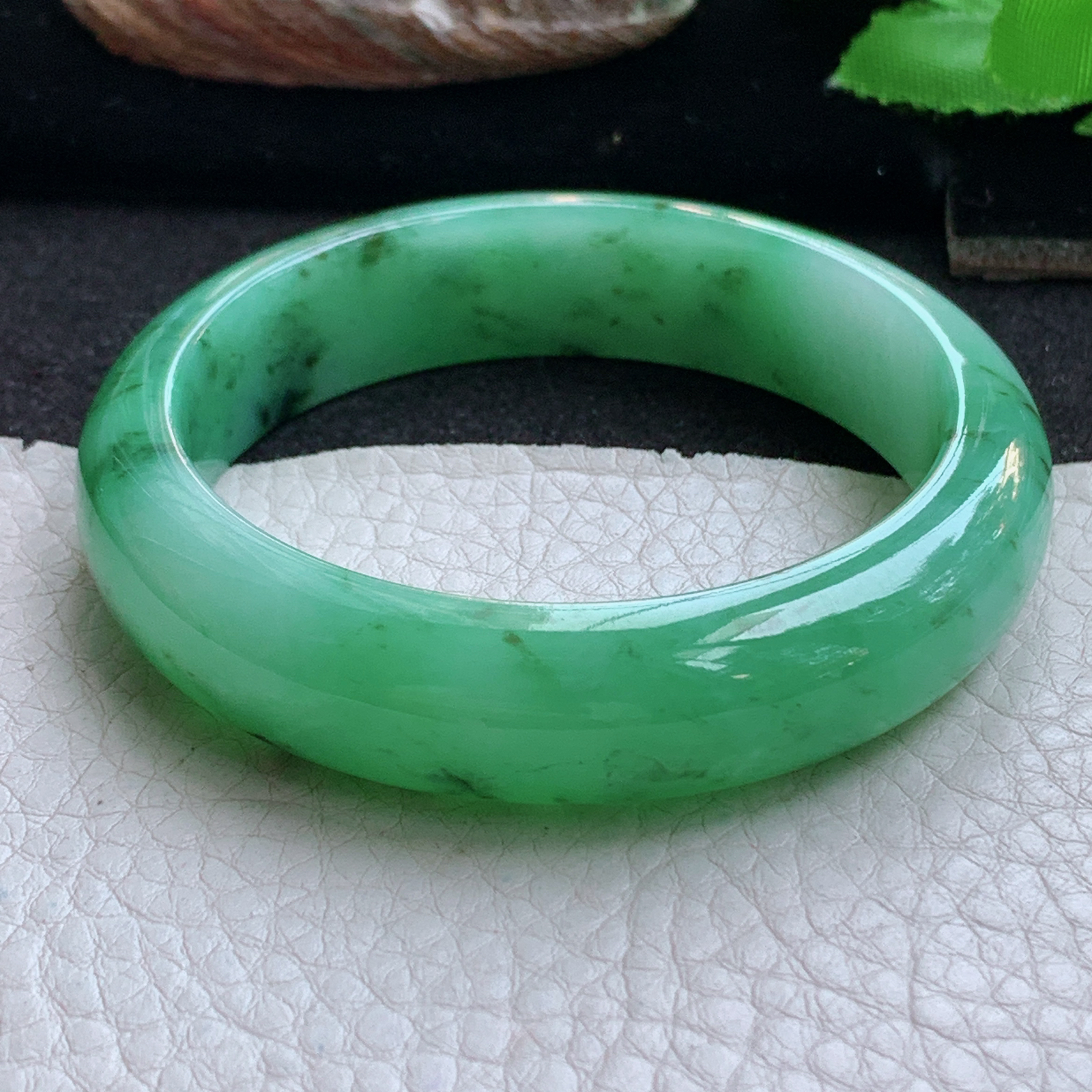 yh小圈口52.5*13.5*7.6平安镯 天然缅甸翡翠a货手镯水润辣绿正圈玉镯子