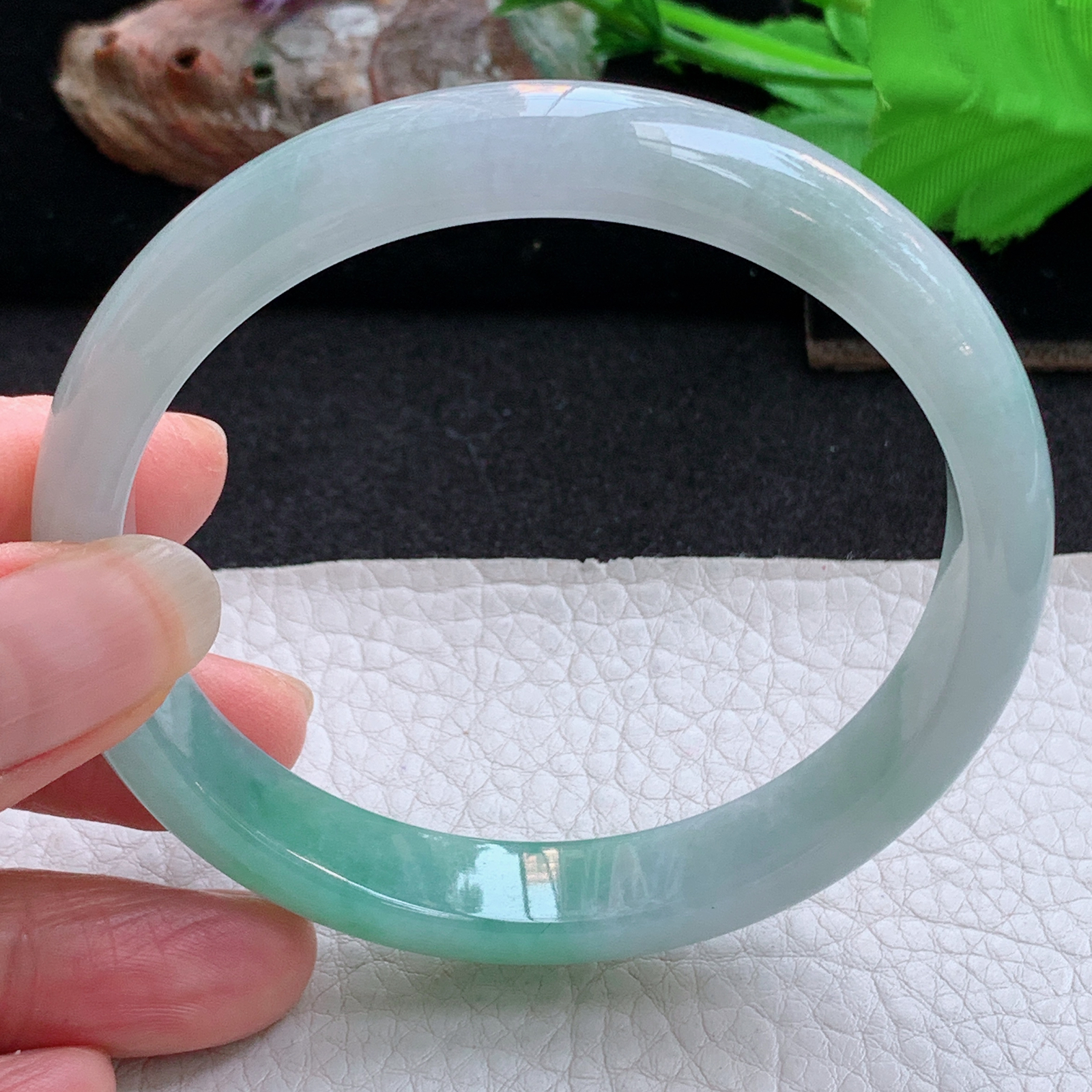 yh大圈口61*11.2*7.2平安镯 天然缅甸翡翠a货手镯清新正圈玉镯子